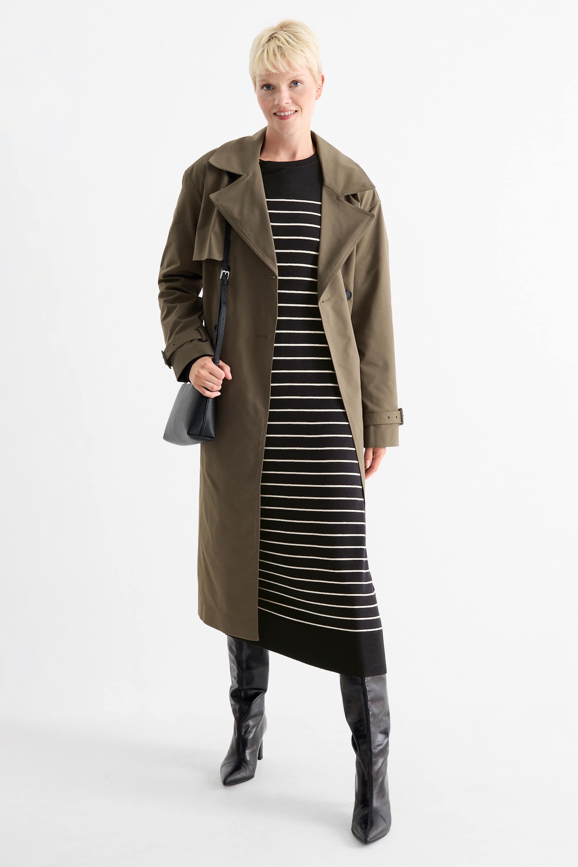 Knitted dress - striped black