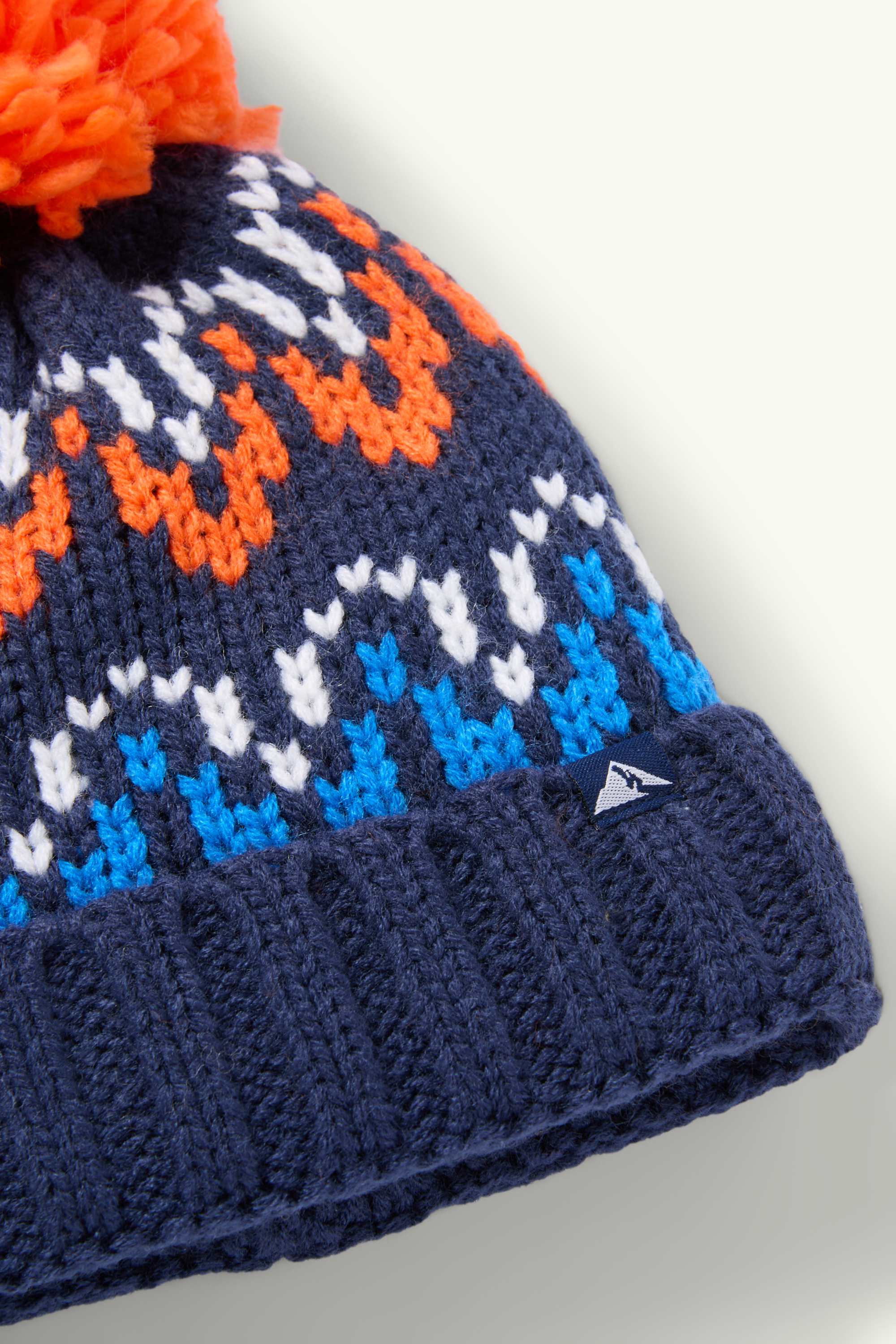 Pom-pom hat - patterned orange