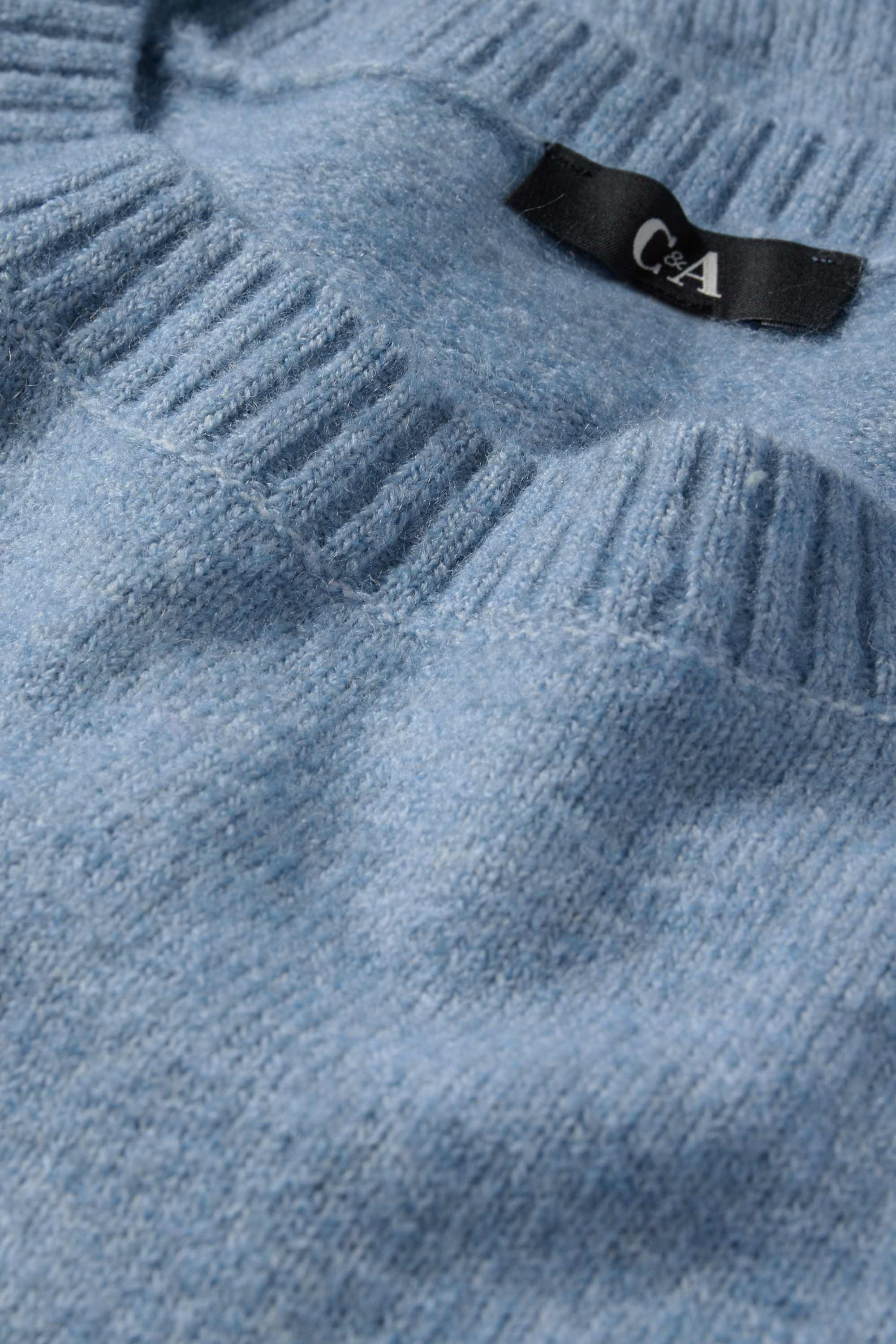 Jumper light blue
