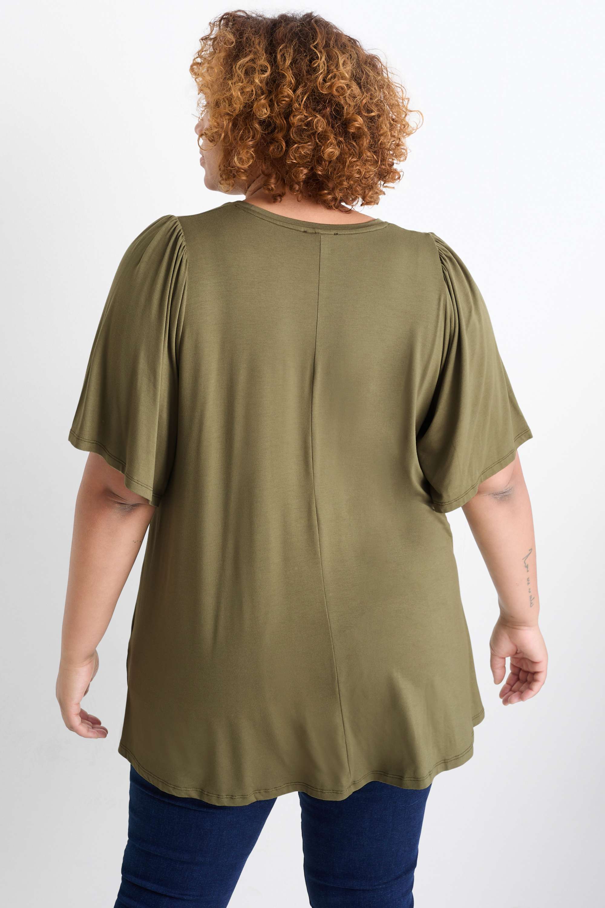 V-neck T-shirt khaki