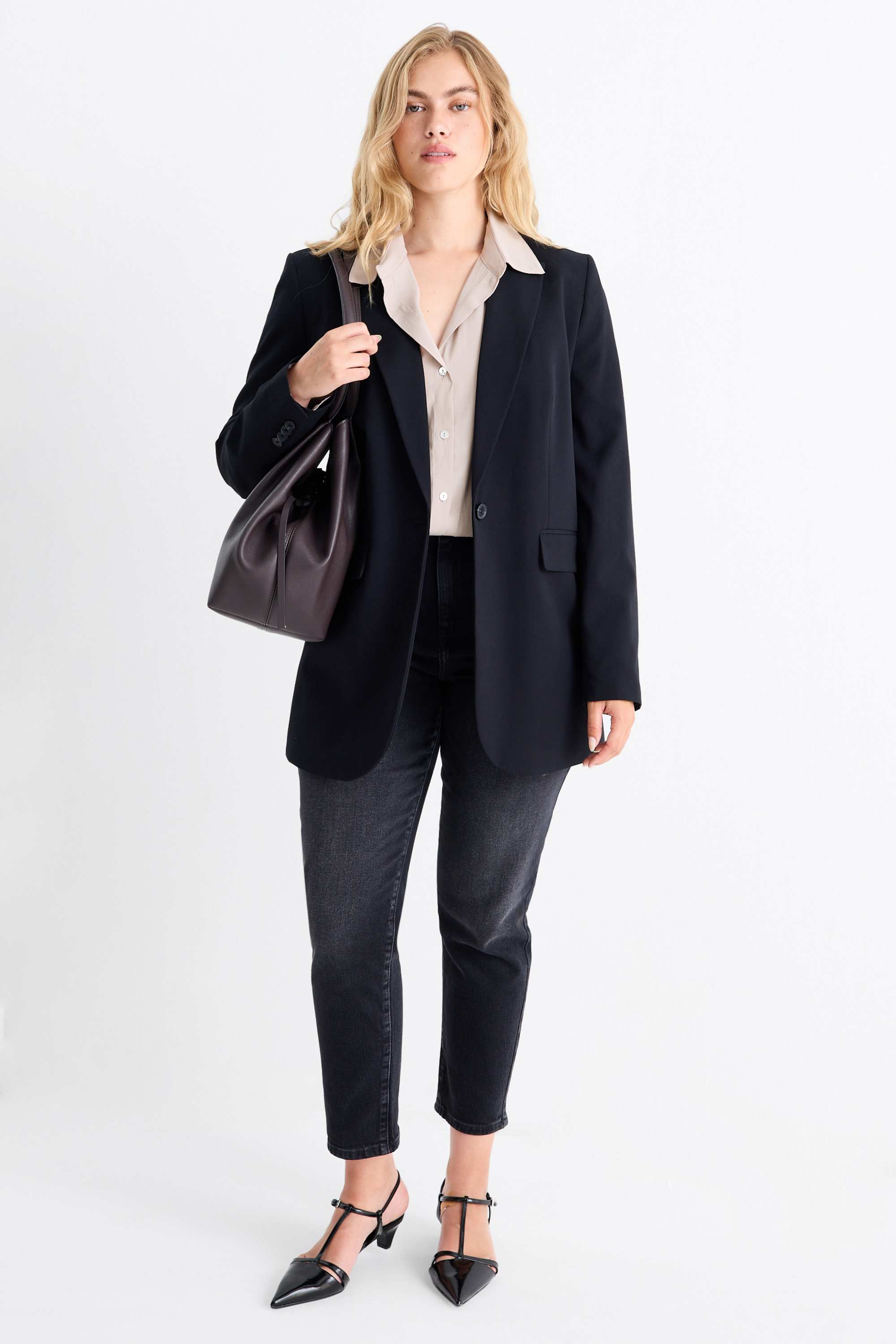 Blouse with knot detail gray