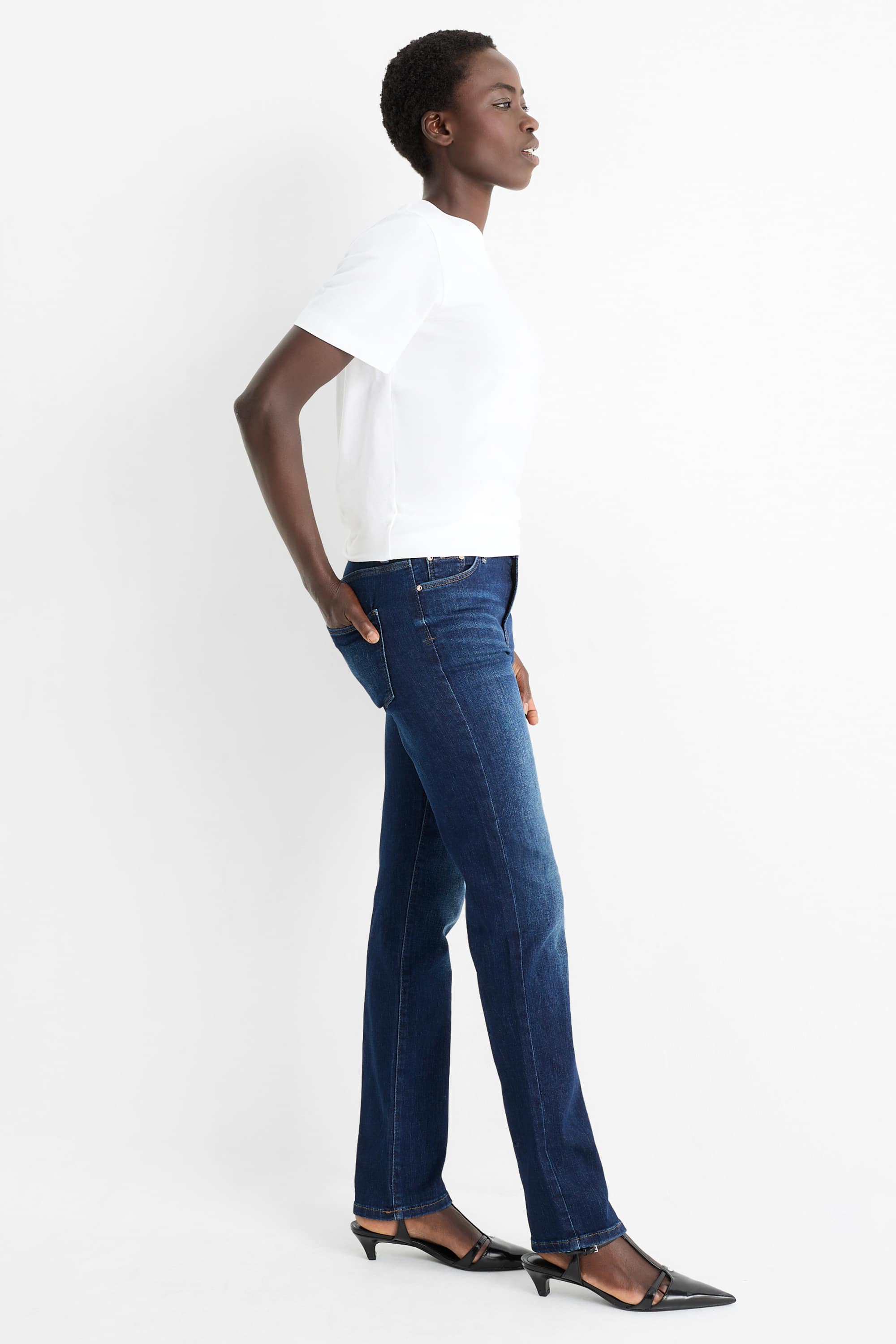 Straight jeans - mid-rise waist - LYCRA® blue denim