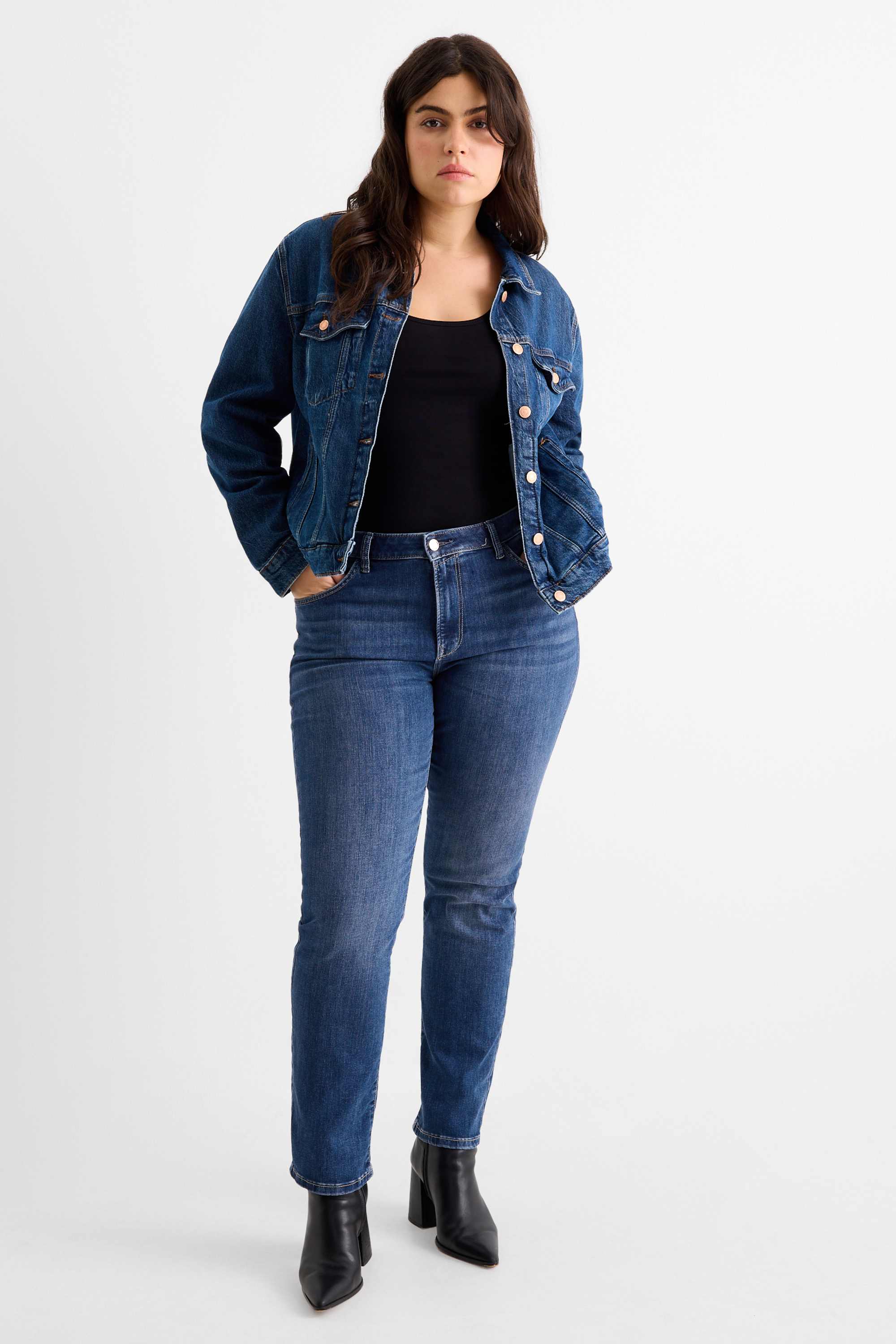 Straight jeans - mid-rise waist - LYCRA® blue denim