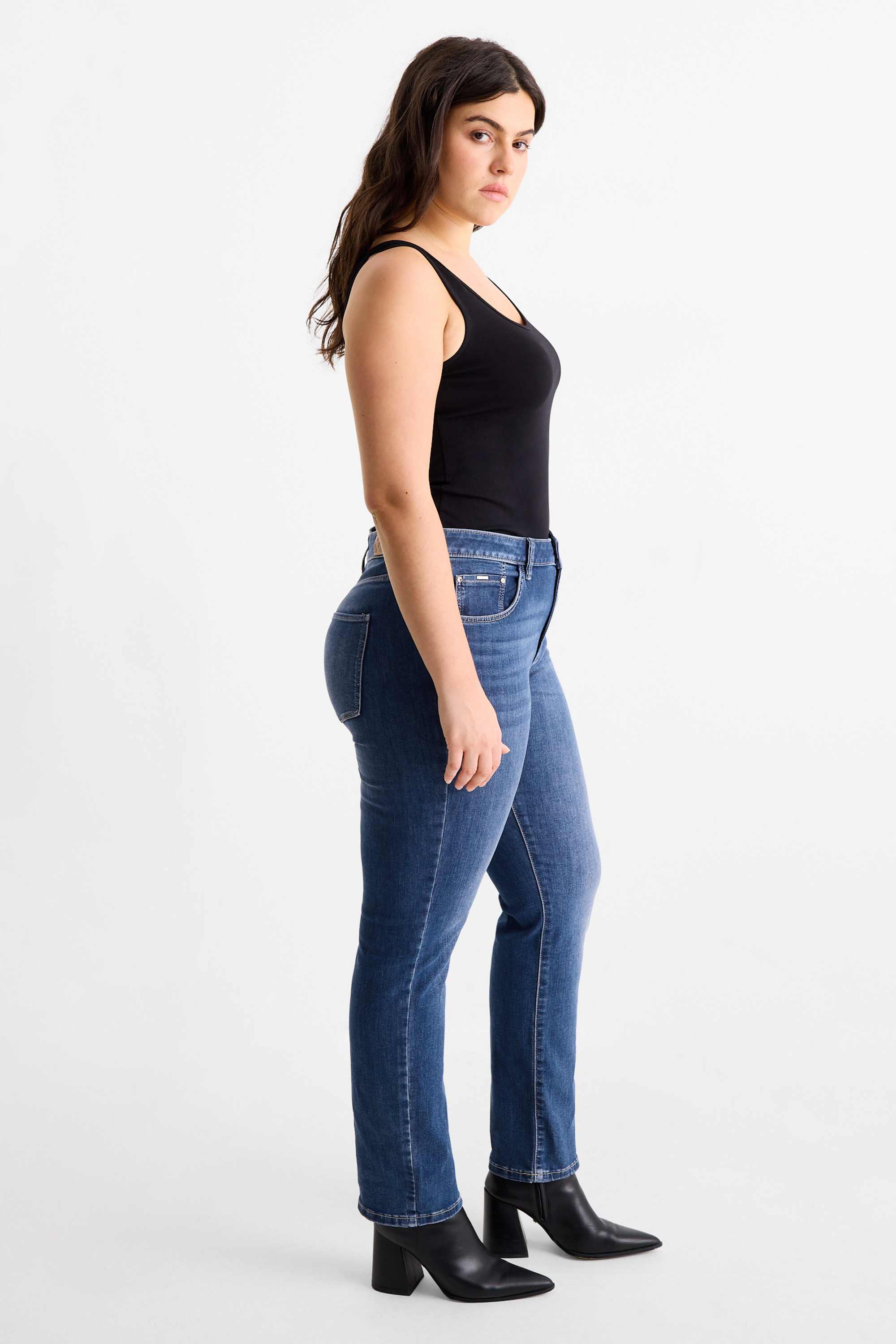 Straight jeans - mid-rise waist - LYCRA® blue denim