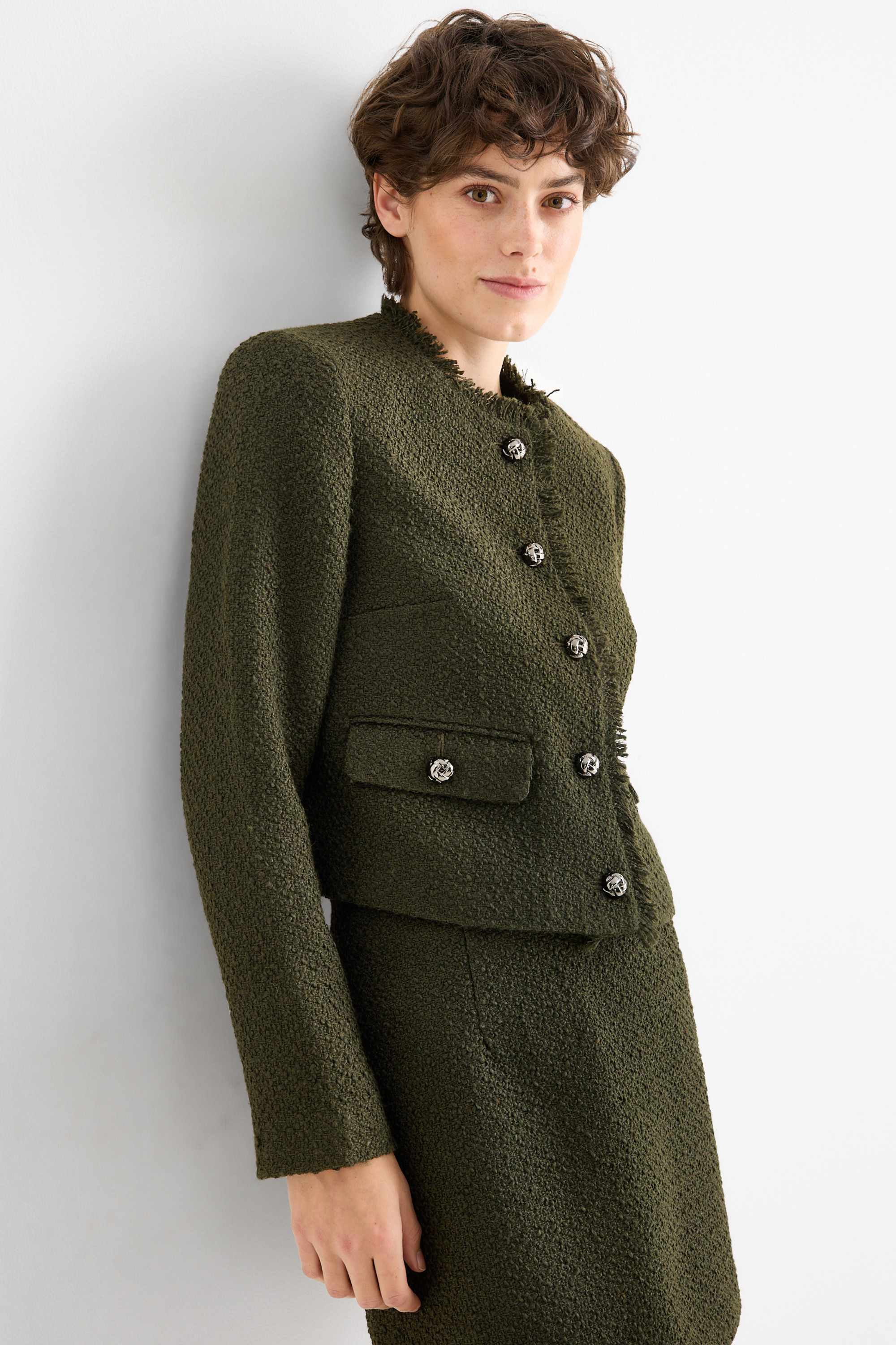 Cropped bouclé blazer - regular fit dark green