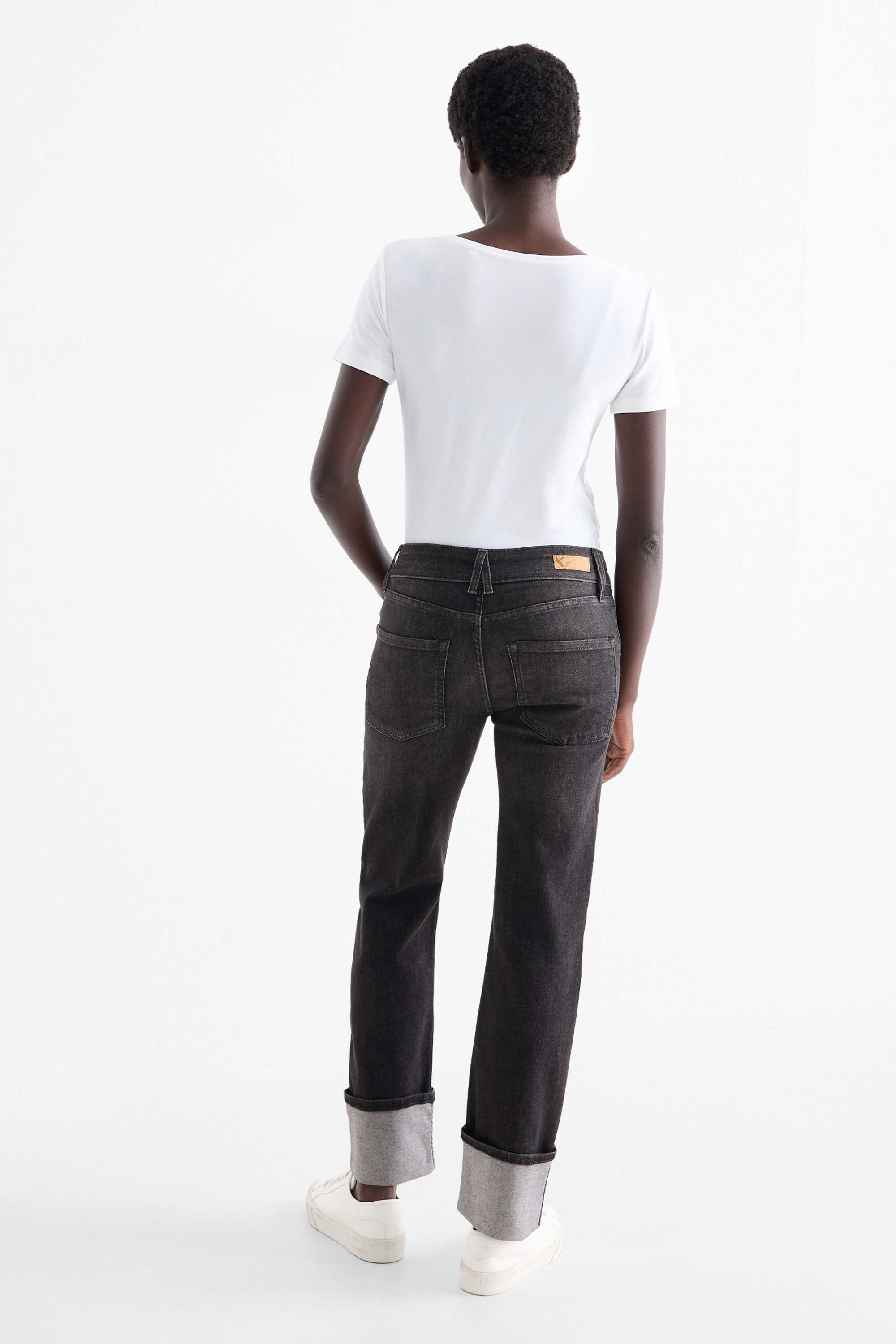Cropped straight jeans - mid-rise waist - LYCRA® denim-gray