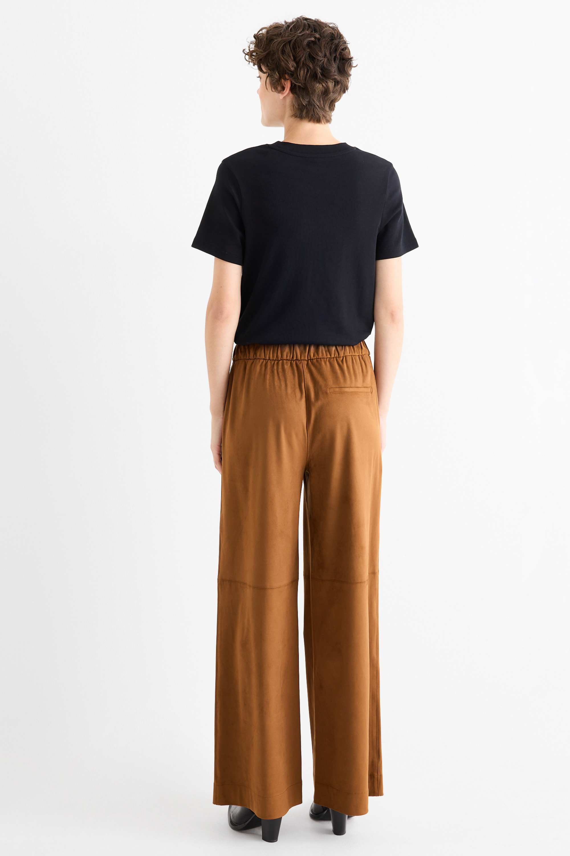 Trousers - mid-rise waist - straight fit - faux suede brown