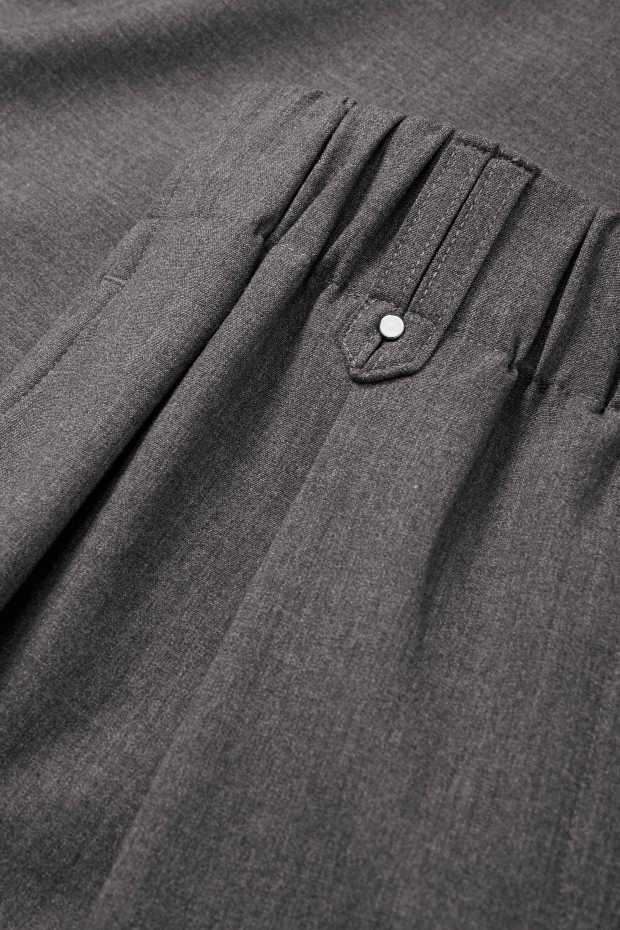 Cloth trousers - mid-rise waist - tapered fit gray