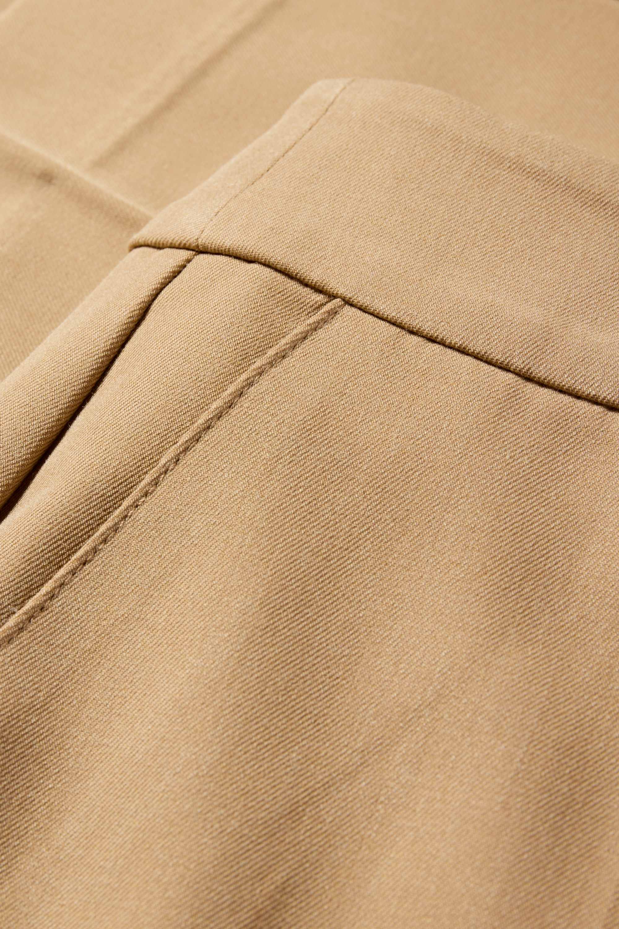 Cloth trousers - mid-rise waist - straight fit beige