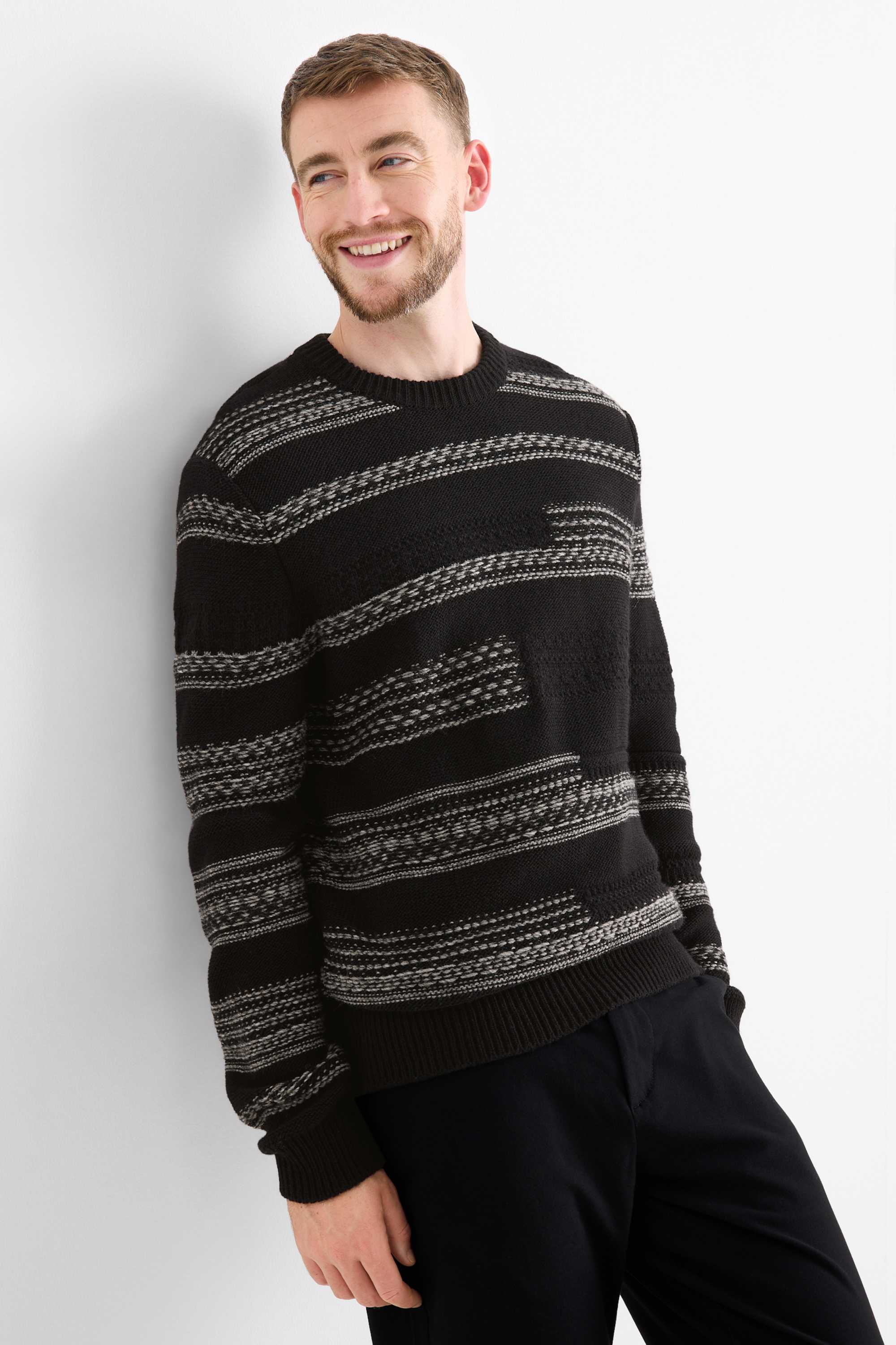 Jumper - patterned black