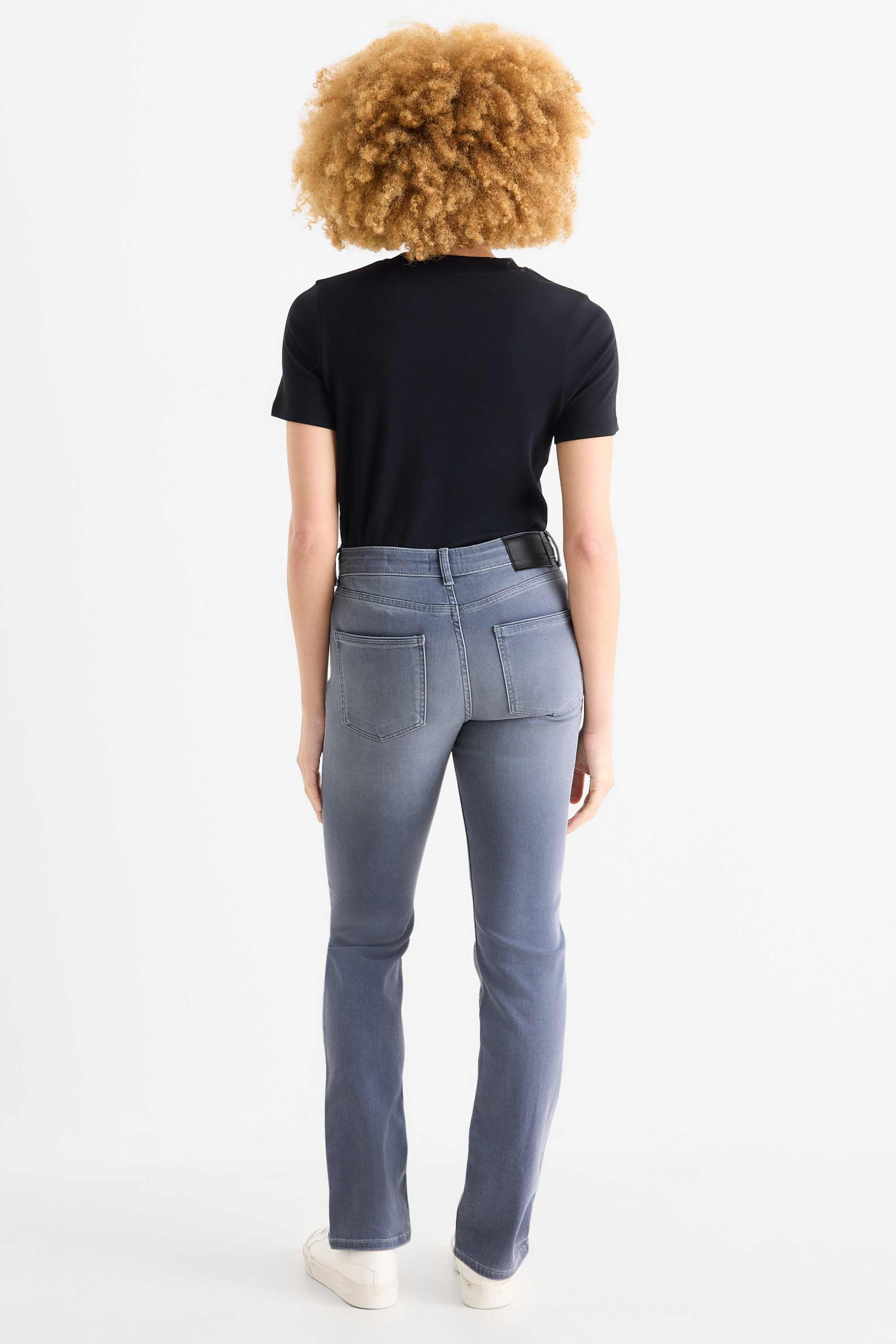 Straight jeans - mid-rise waist denim-light gray