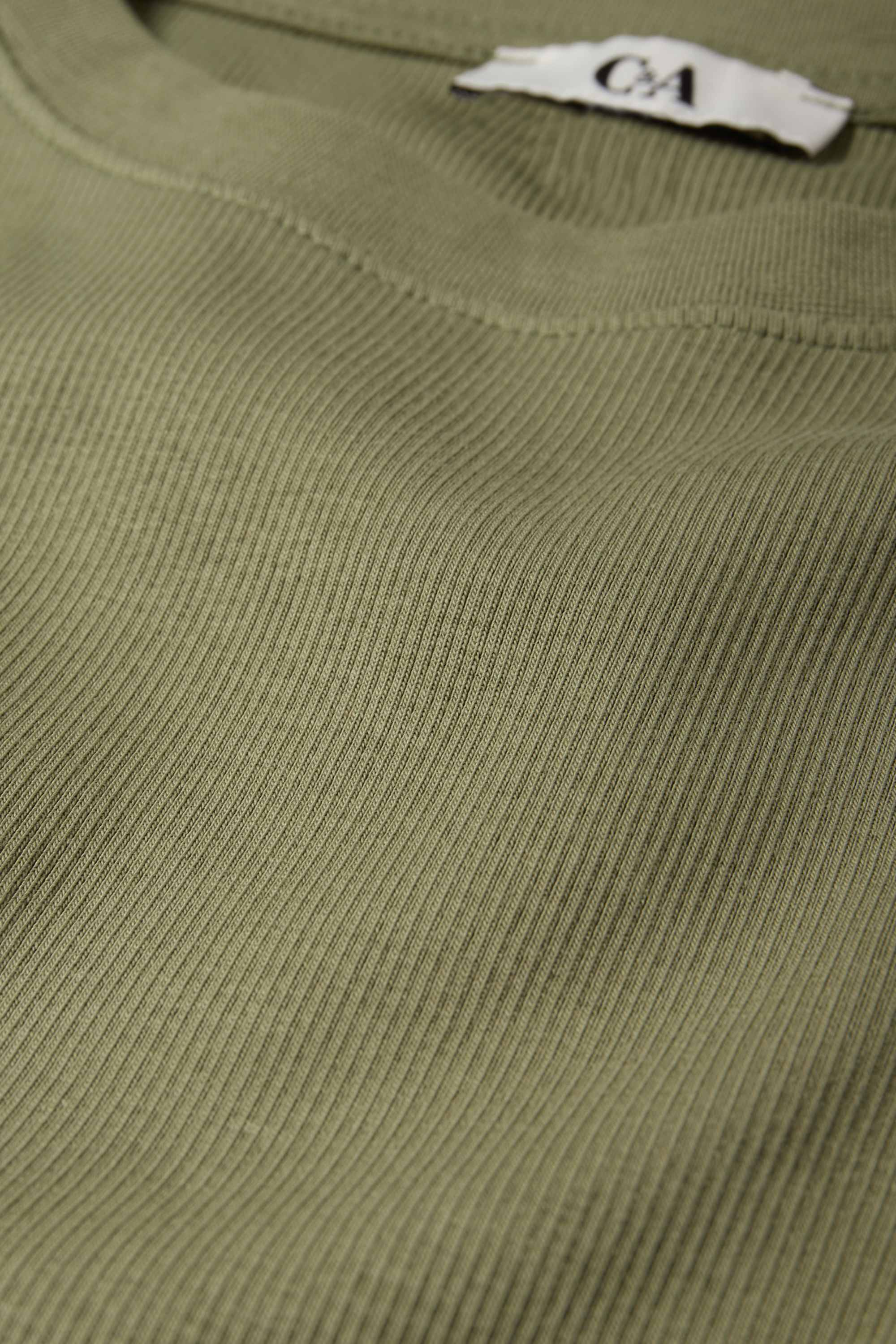 Cropped long sleeve top - ribbed green