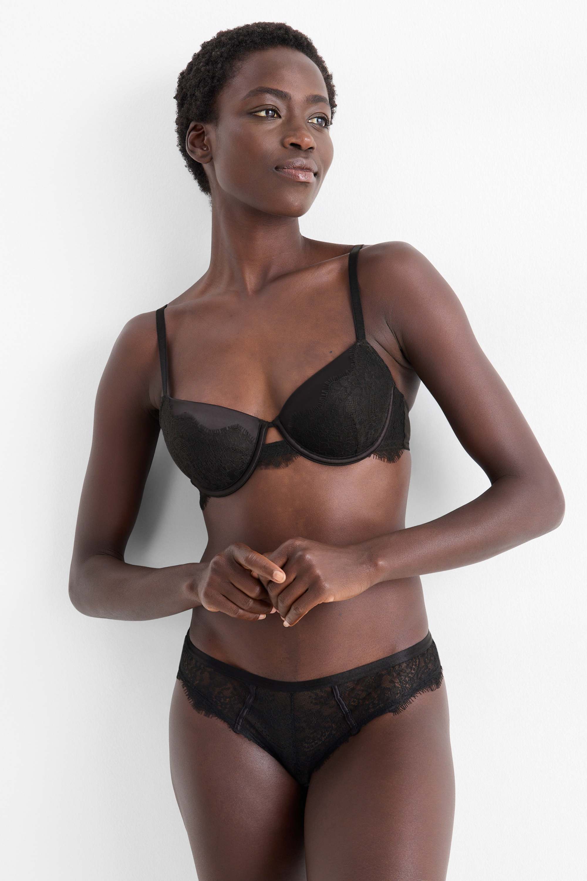 Underwire bra - DEMI - padded black