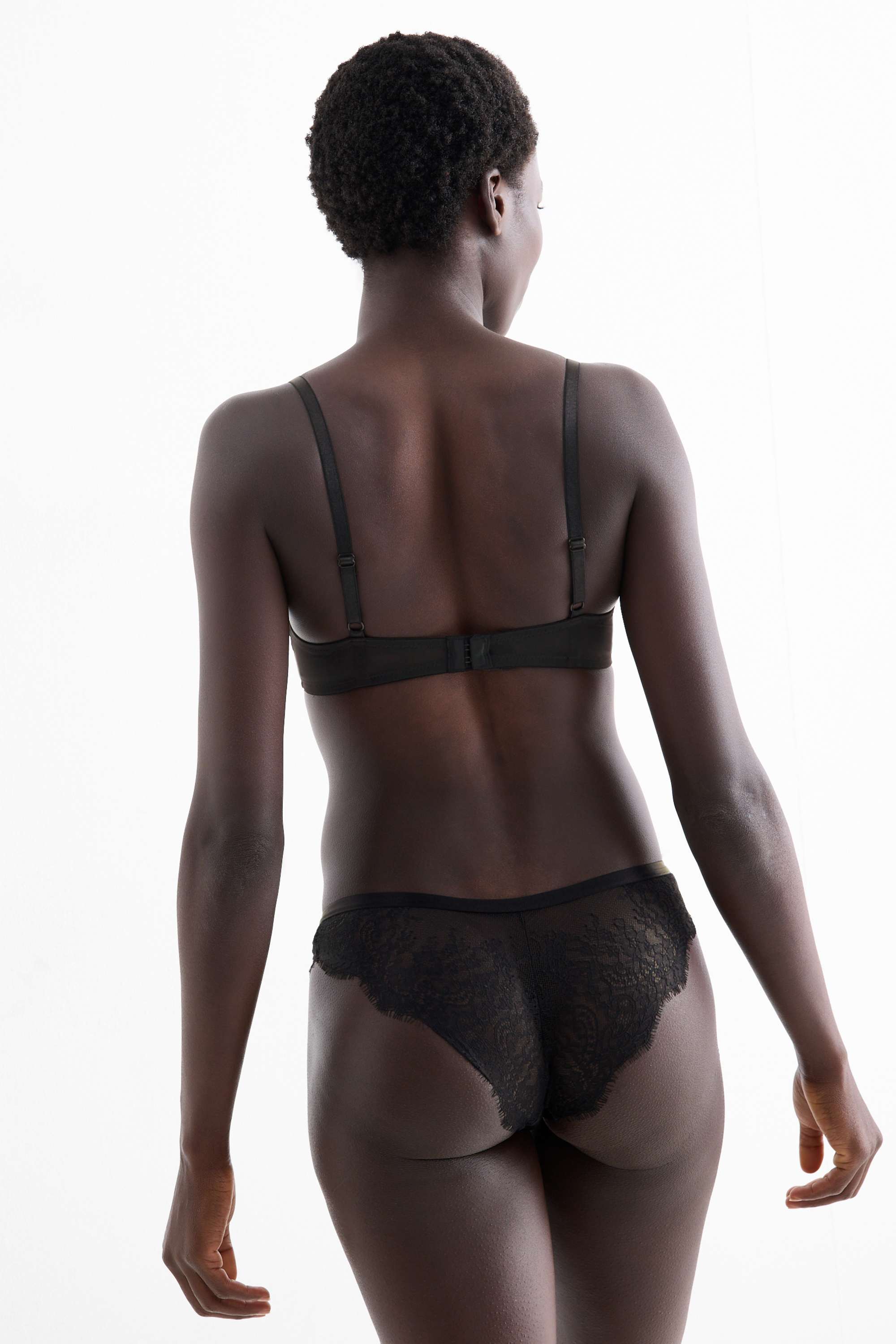 Underwire bra - DEMI - padded black