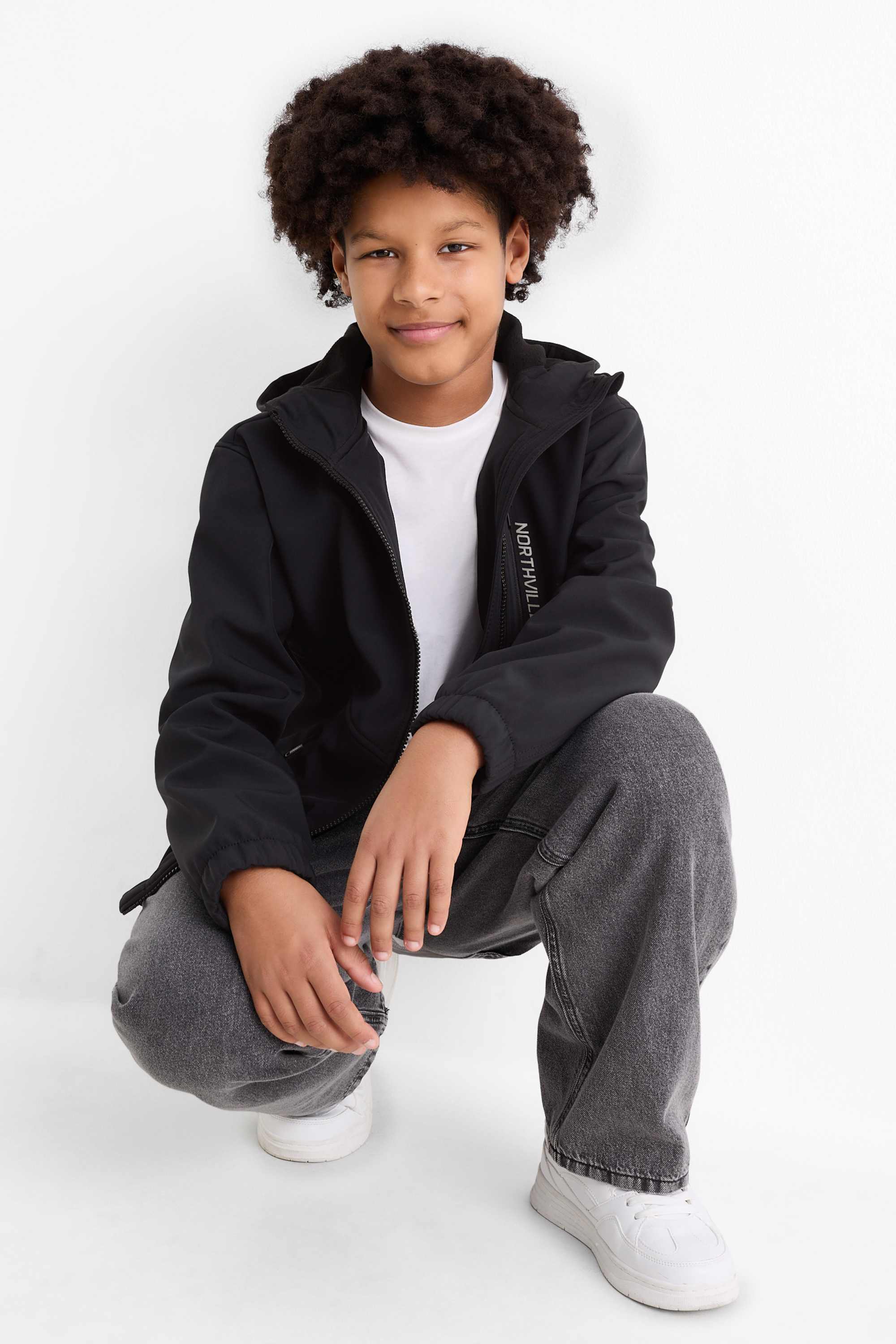 Softshell jacket with hood - waterproof black
