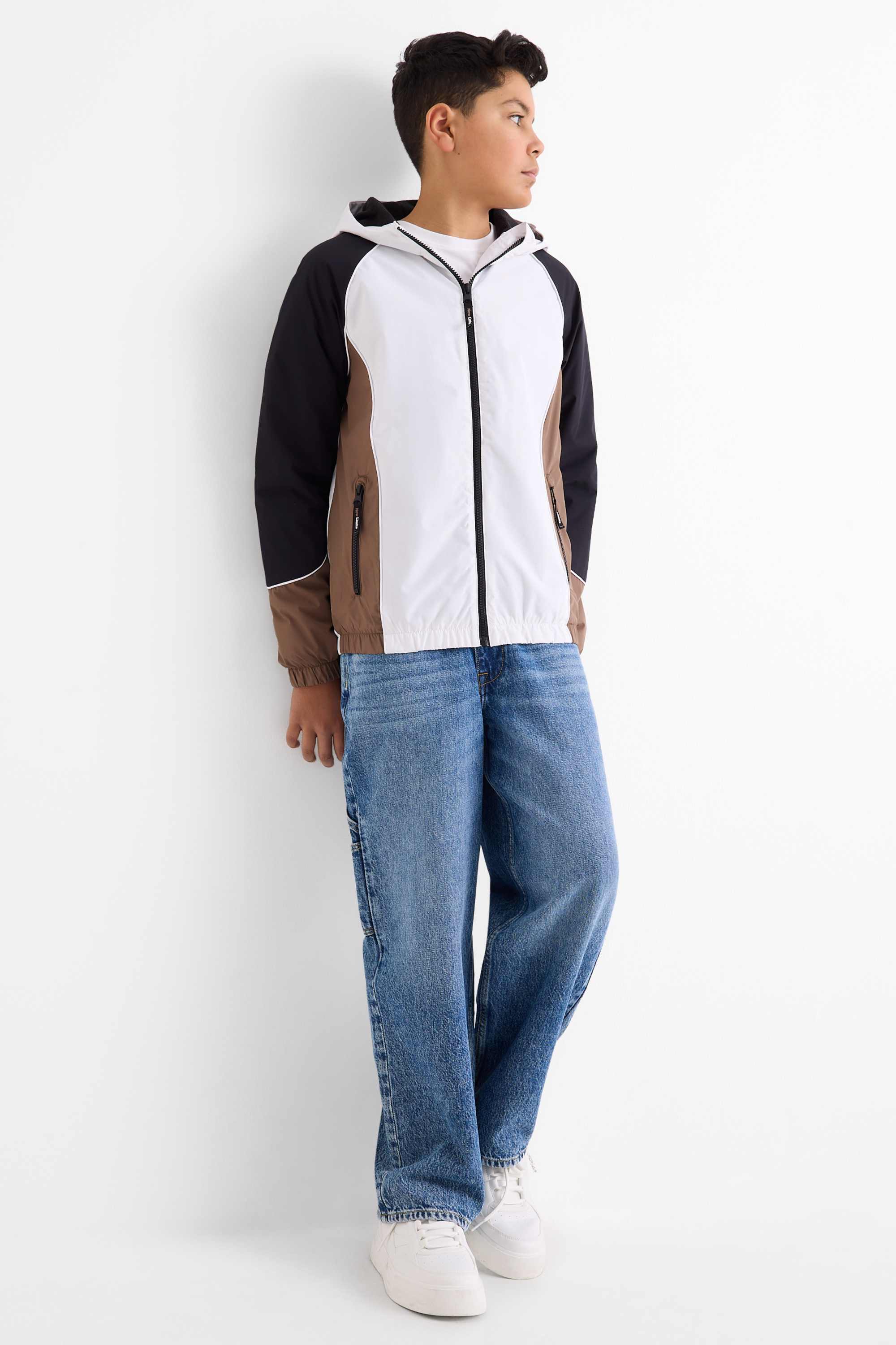Jacket with hood brown / cremewhite