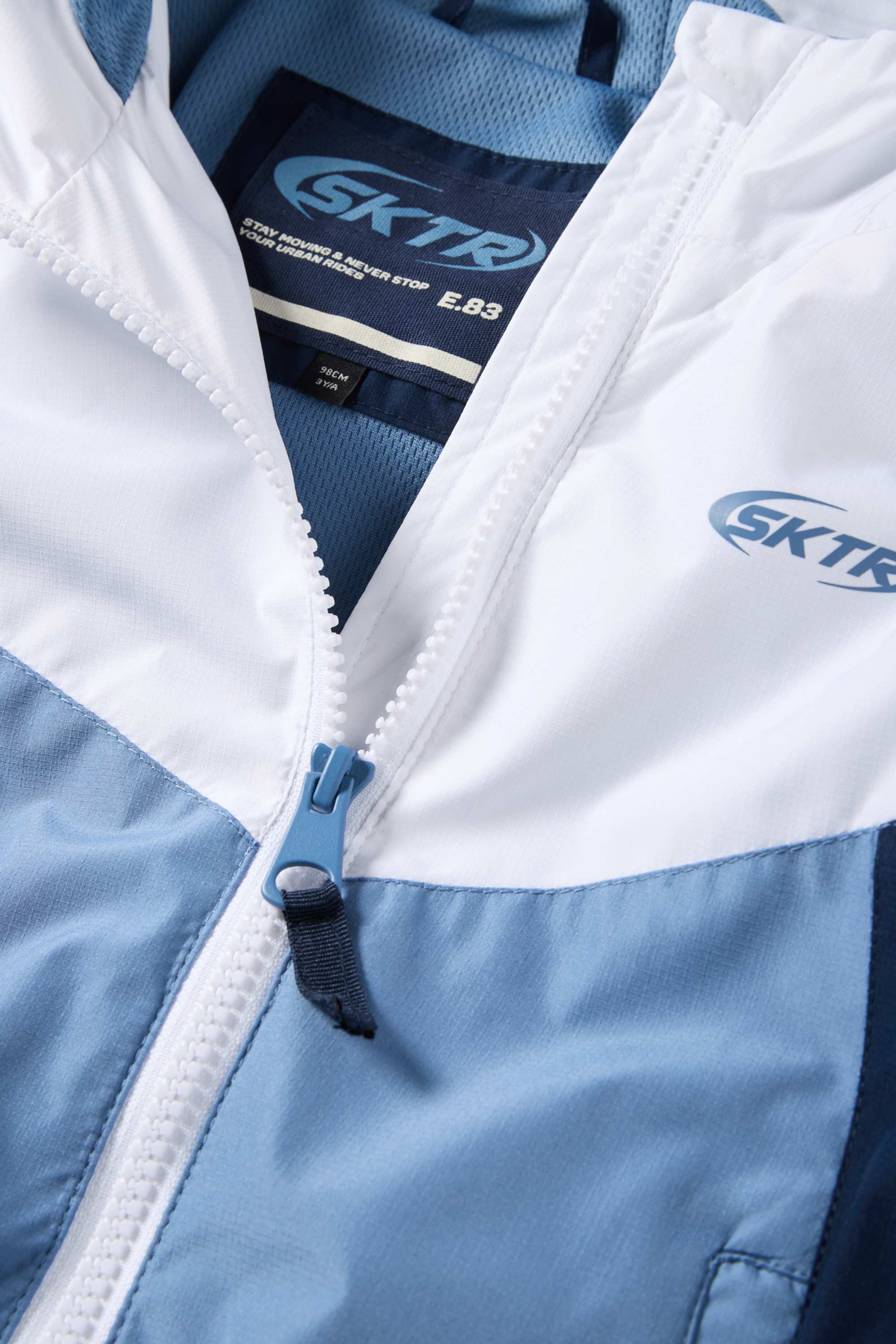 Jacket with hood - water-repellent blue / white
