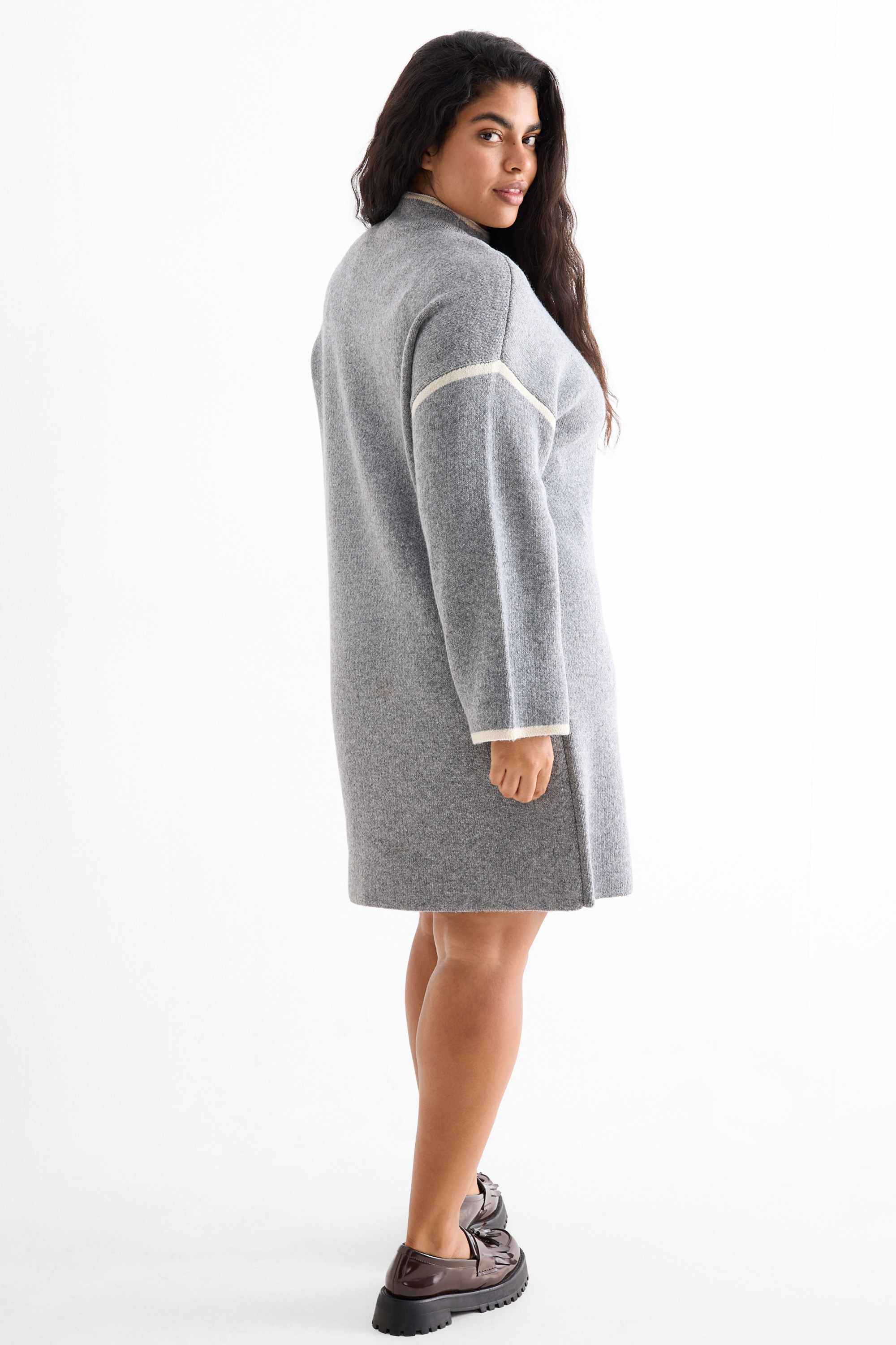 Knitted dress light gray