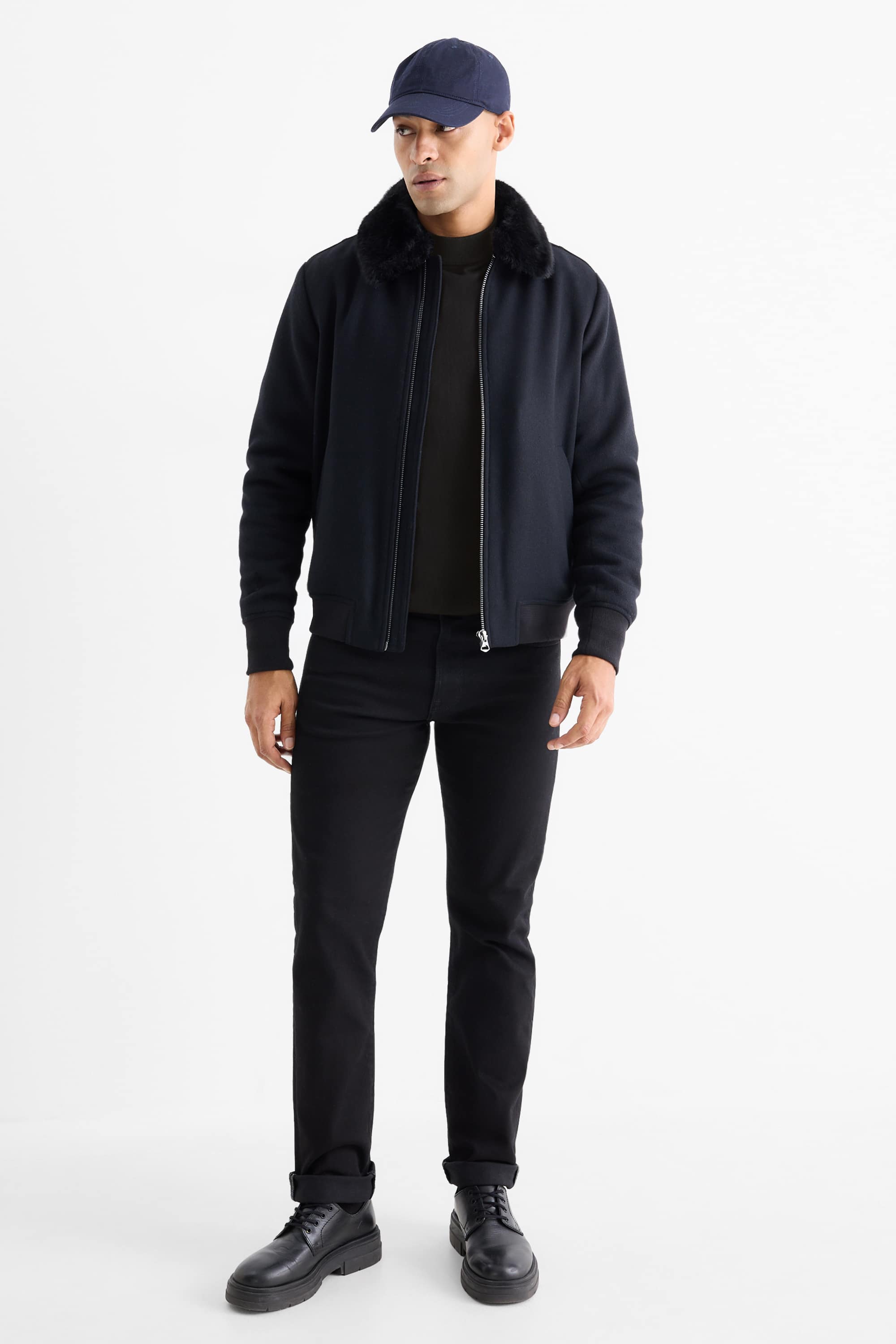 Fine knit jumper black