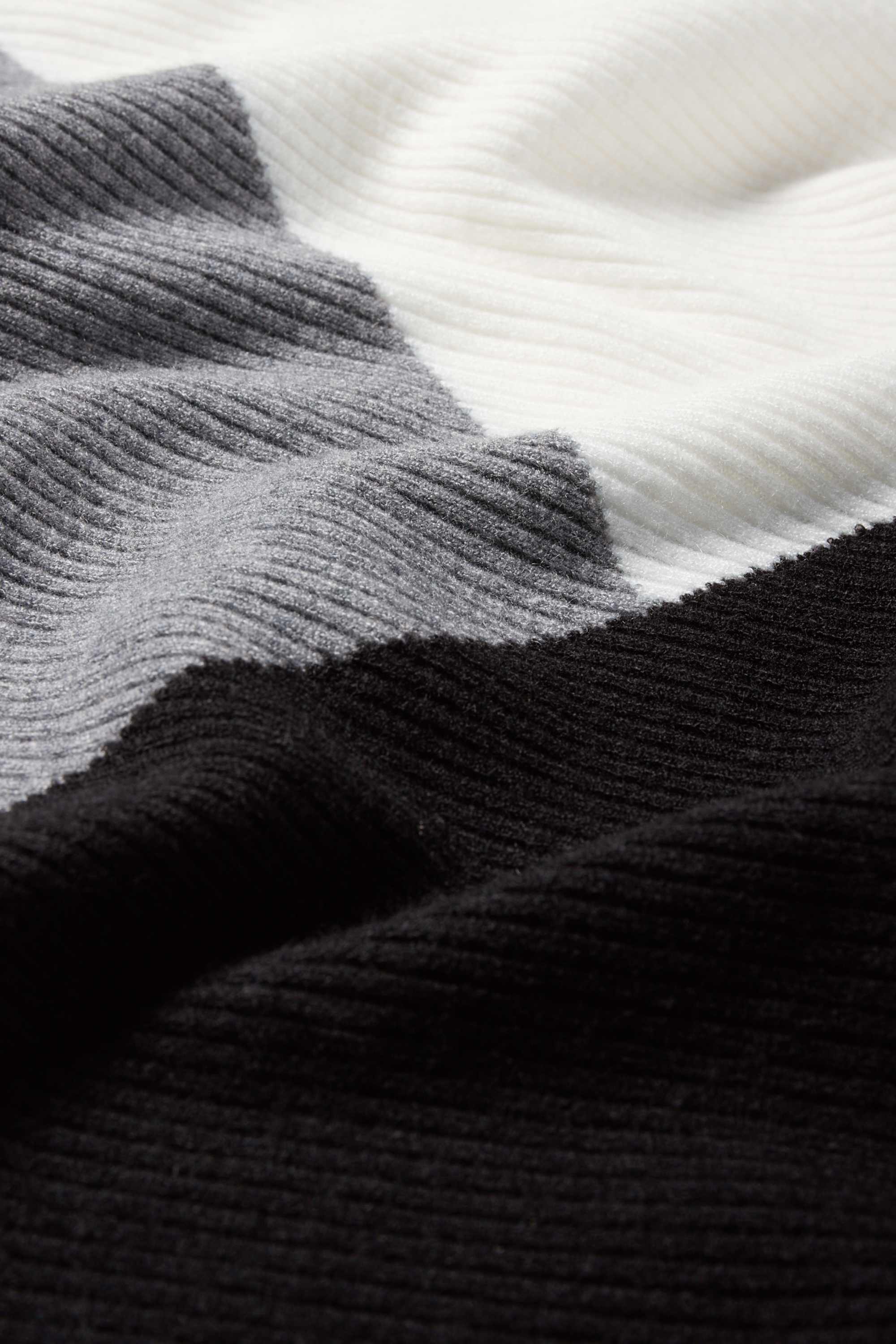 Jumper - ribbed black / white