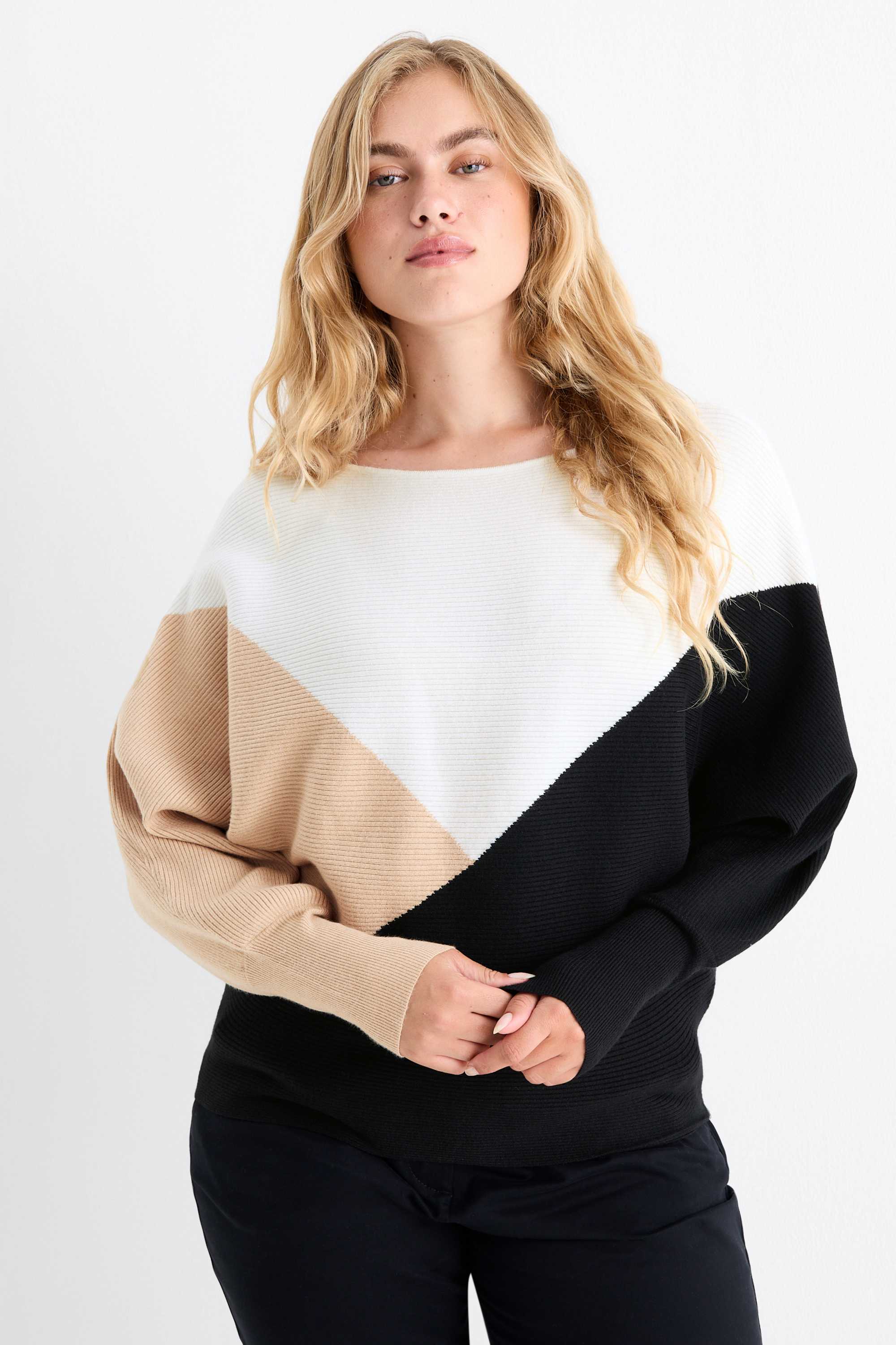 Jumper - ribbed white / beige