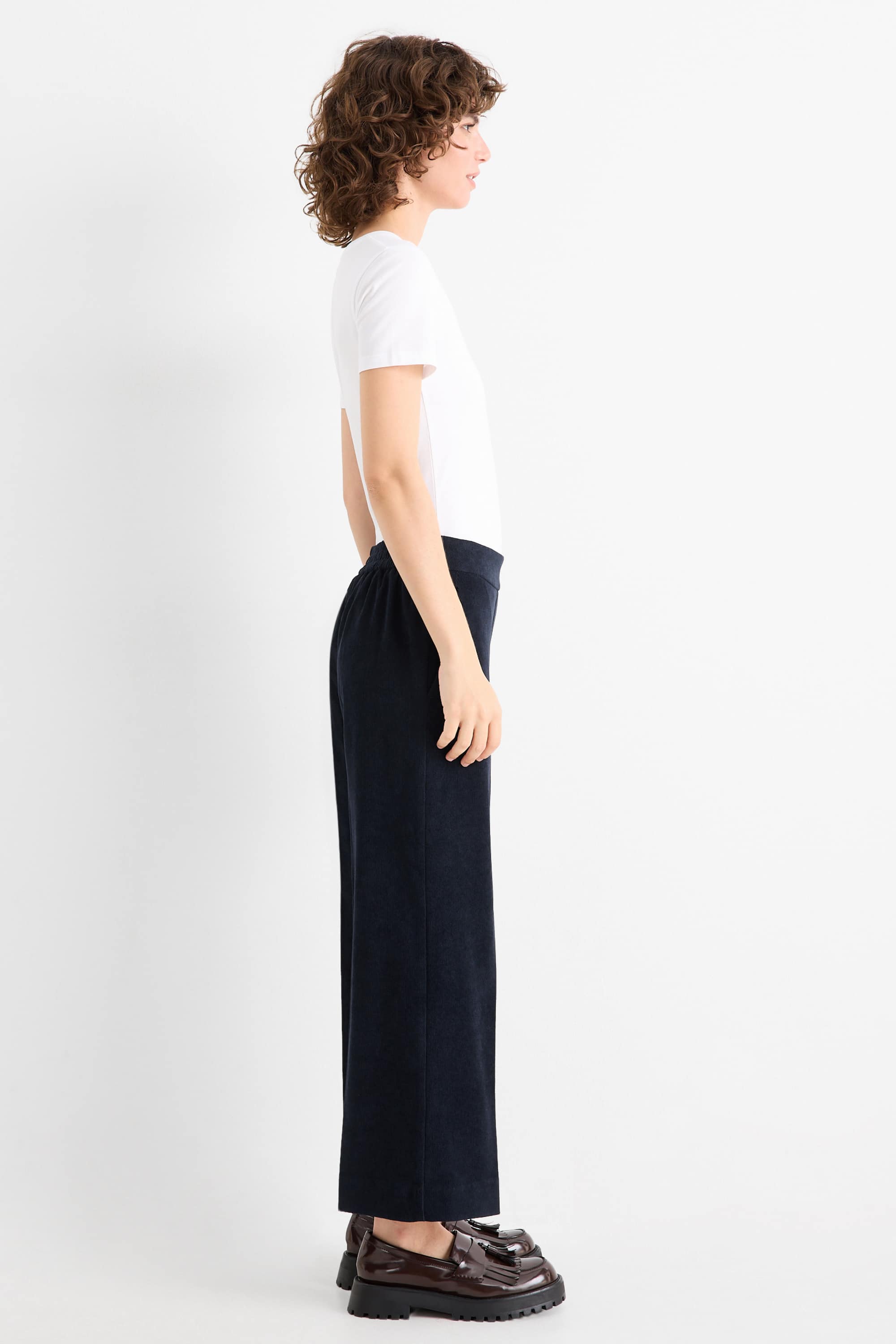 Corduroy trousers - mid-rise waist - wide leg dark blue