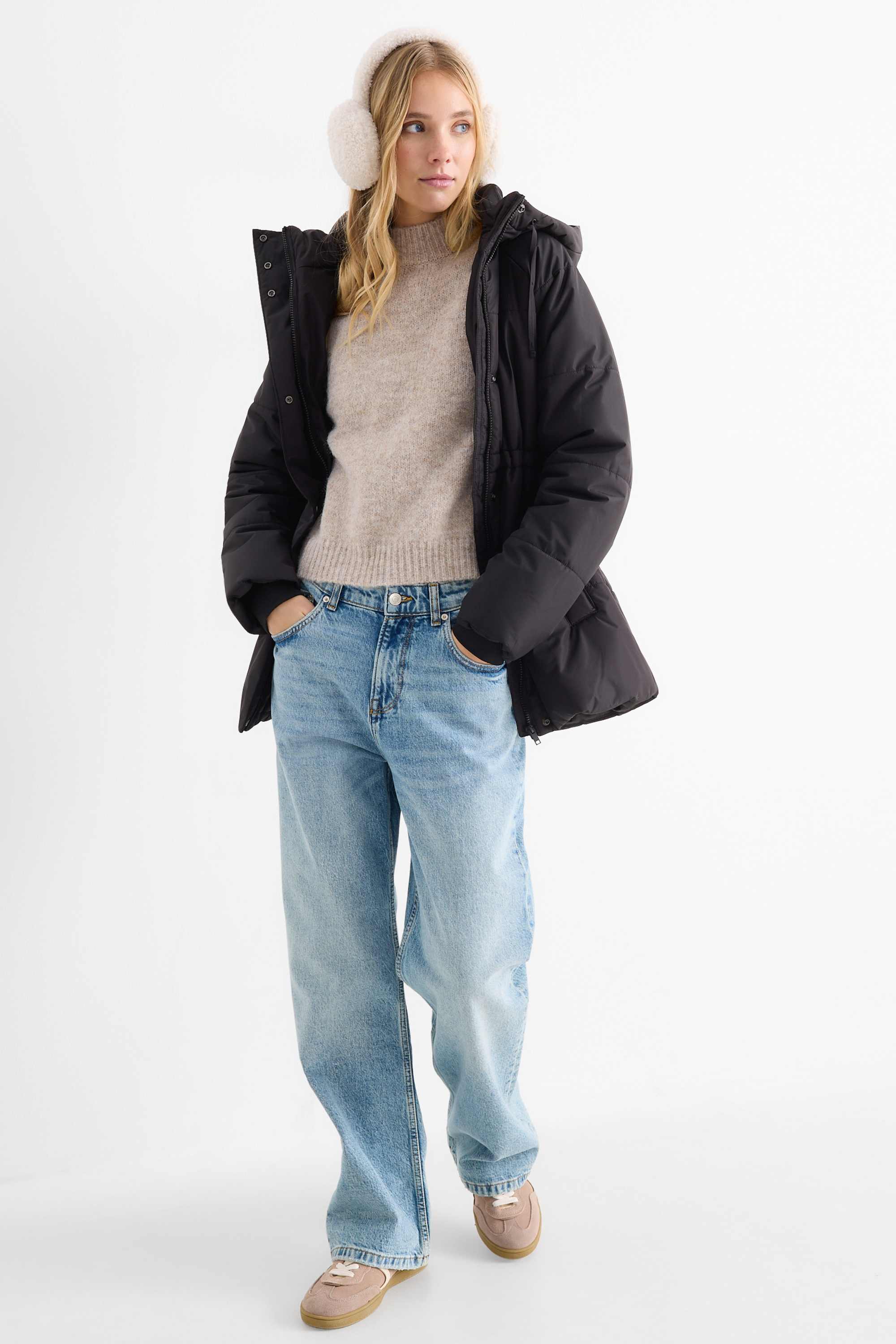 Quilted jacket with hood black