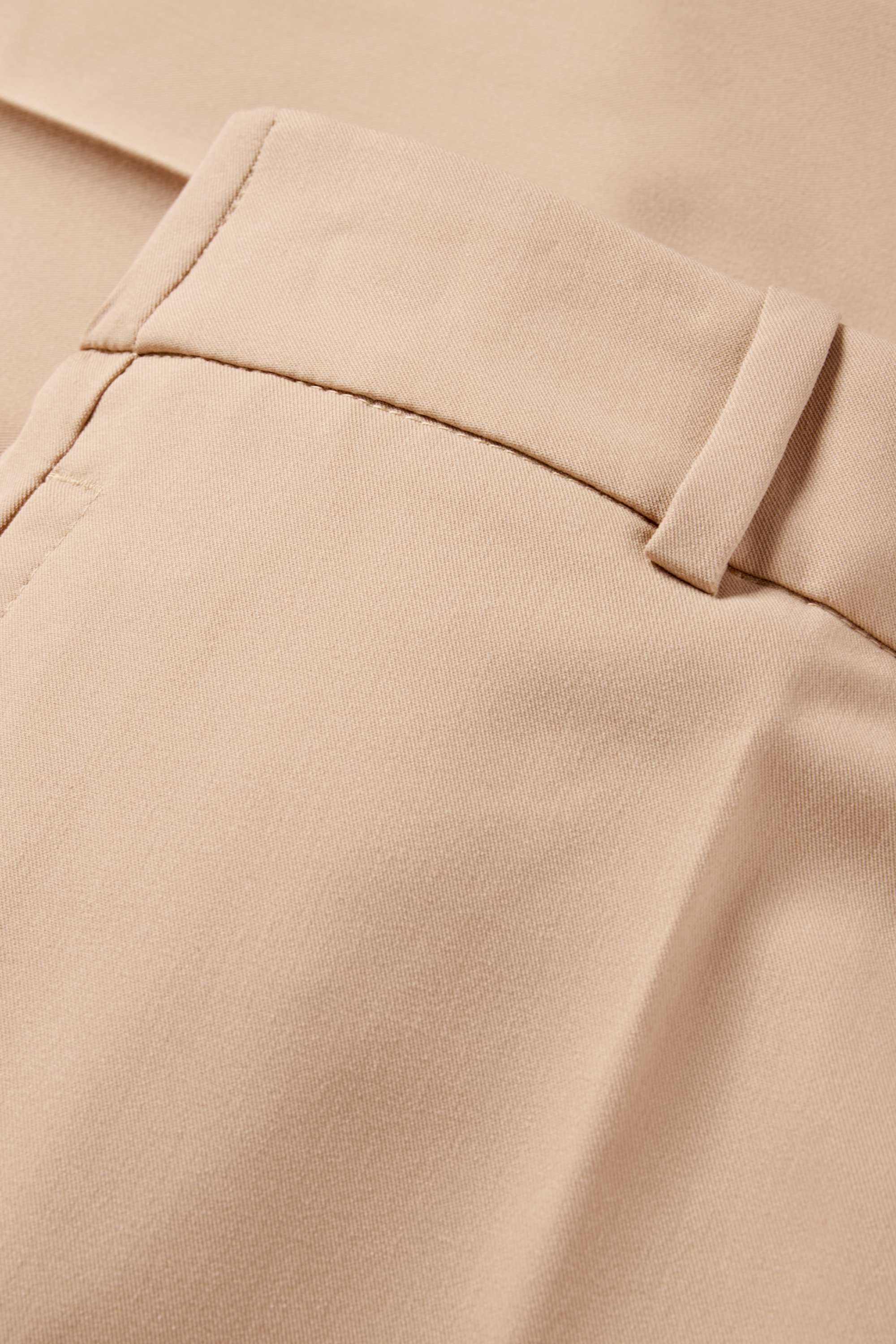 Business trousers - mid-rise waist - cigarette fit beige