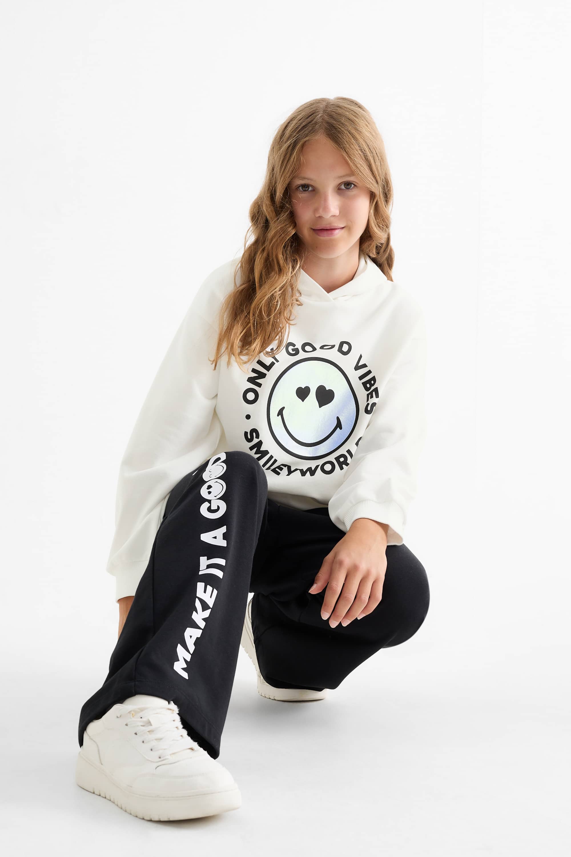 SmileyWorld® - set - hoodie and joggers - 2 piece black / white