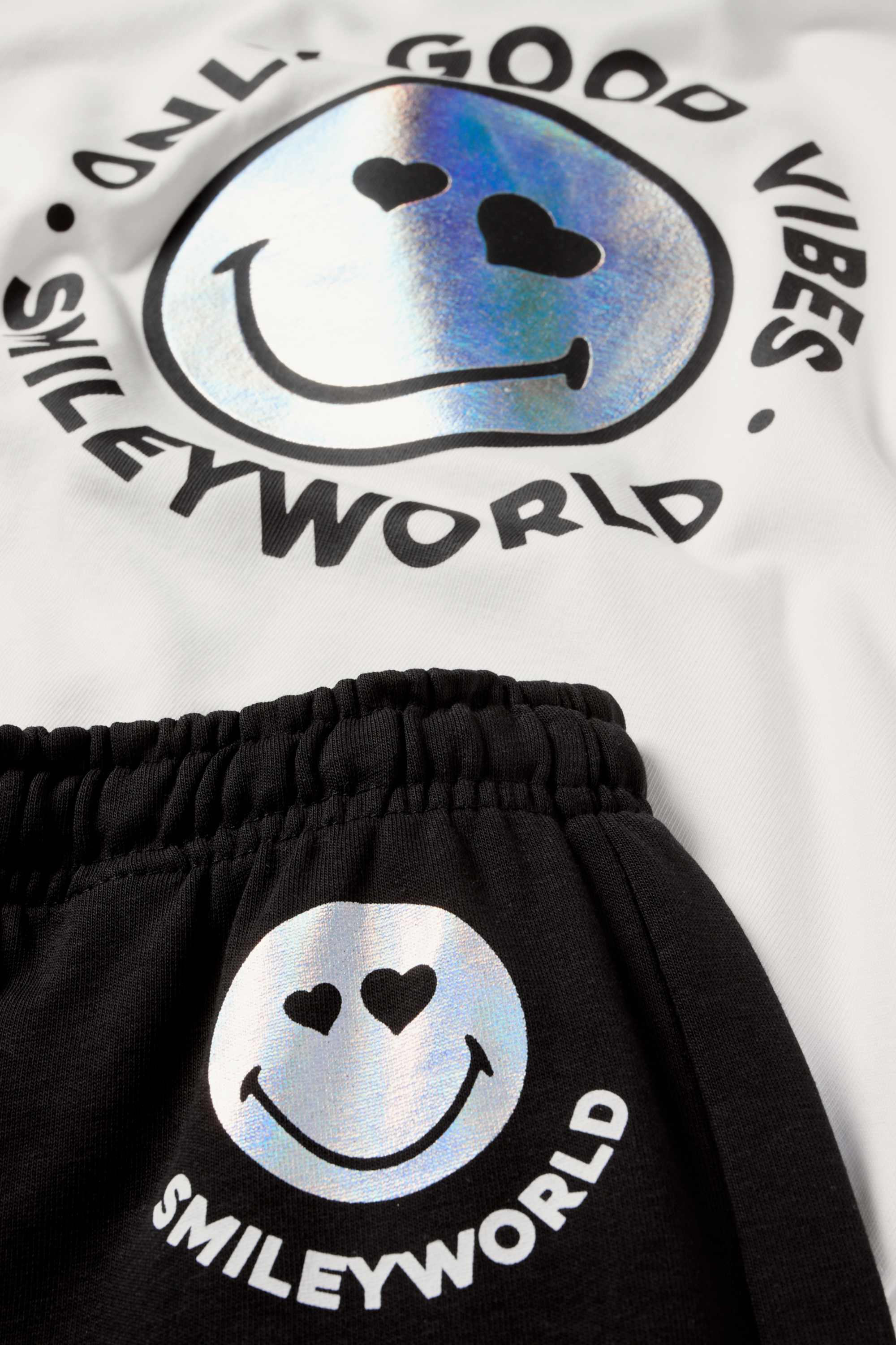 SmileyWorld® - set - hoodie and joggers - 2 piece black / white