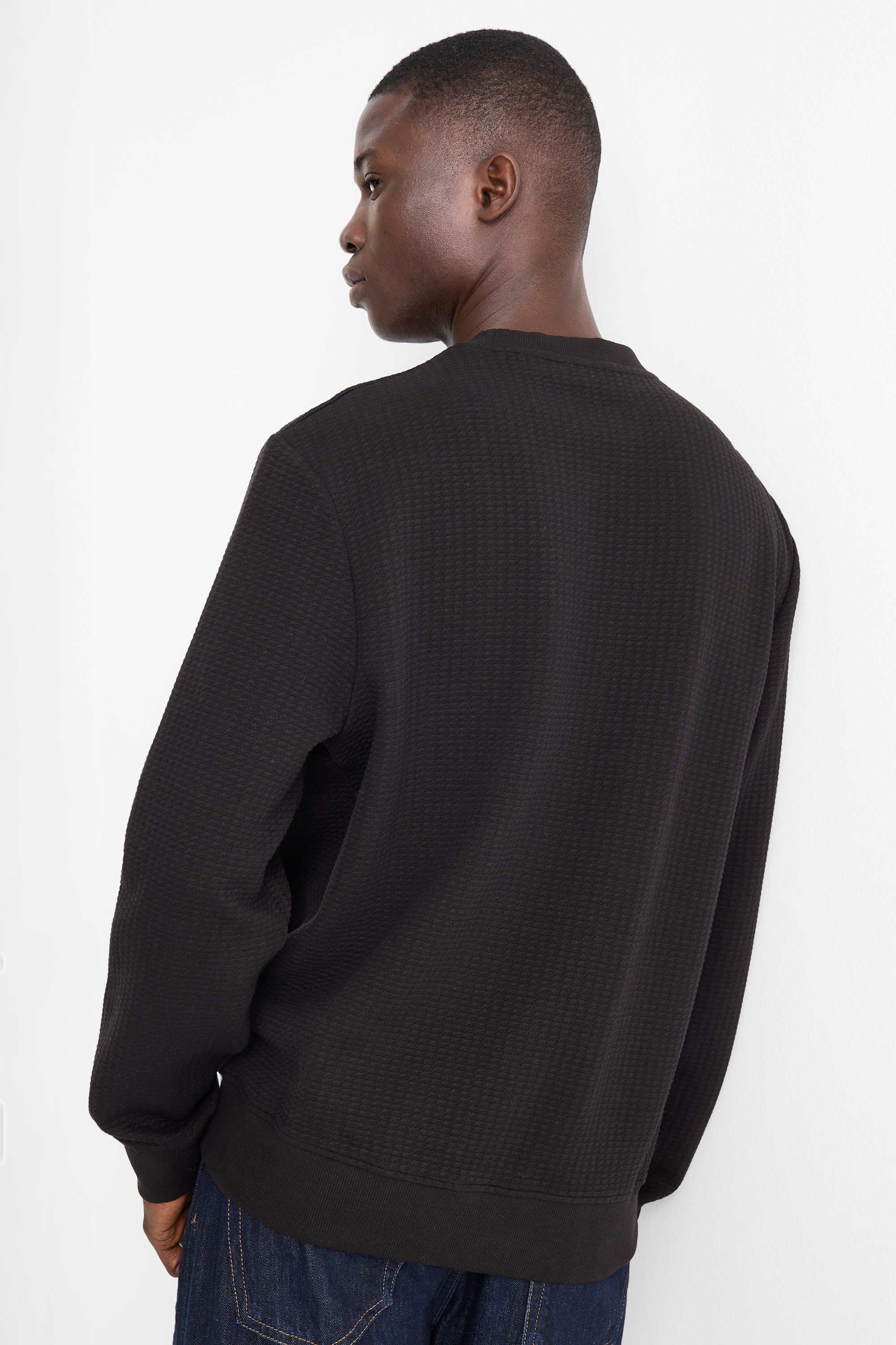 Sweatshirt - textured black