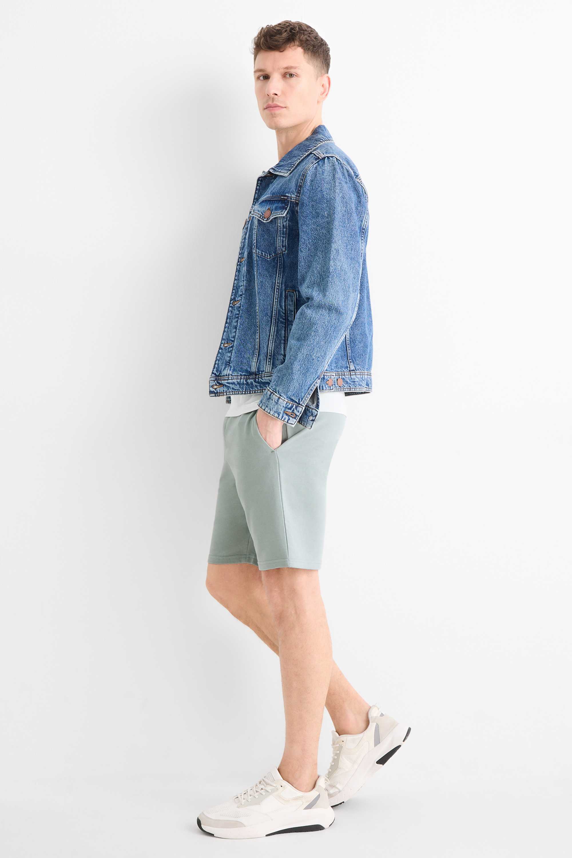 Sweat shorts green