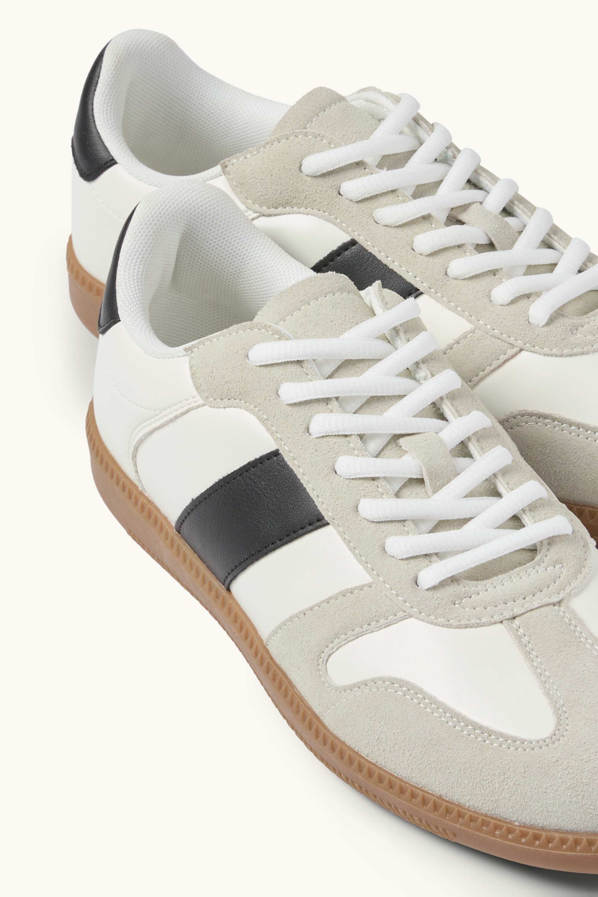Trainers - faux leather cremewhite