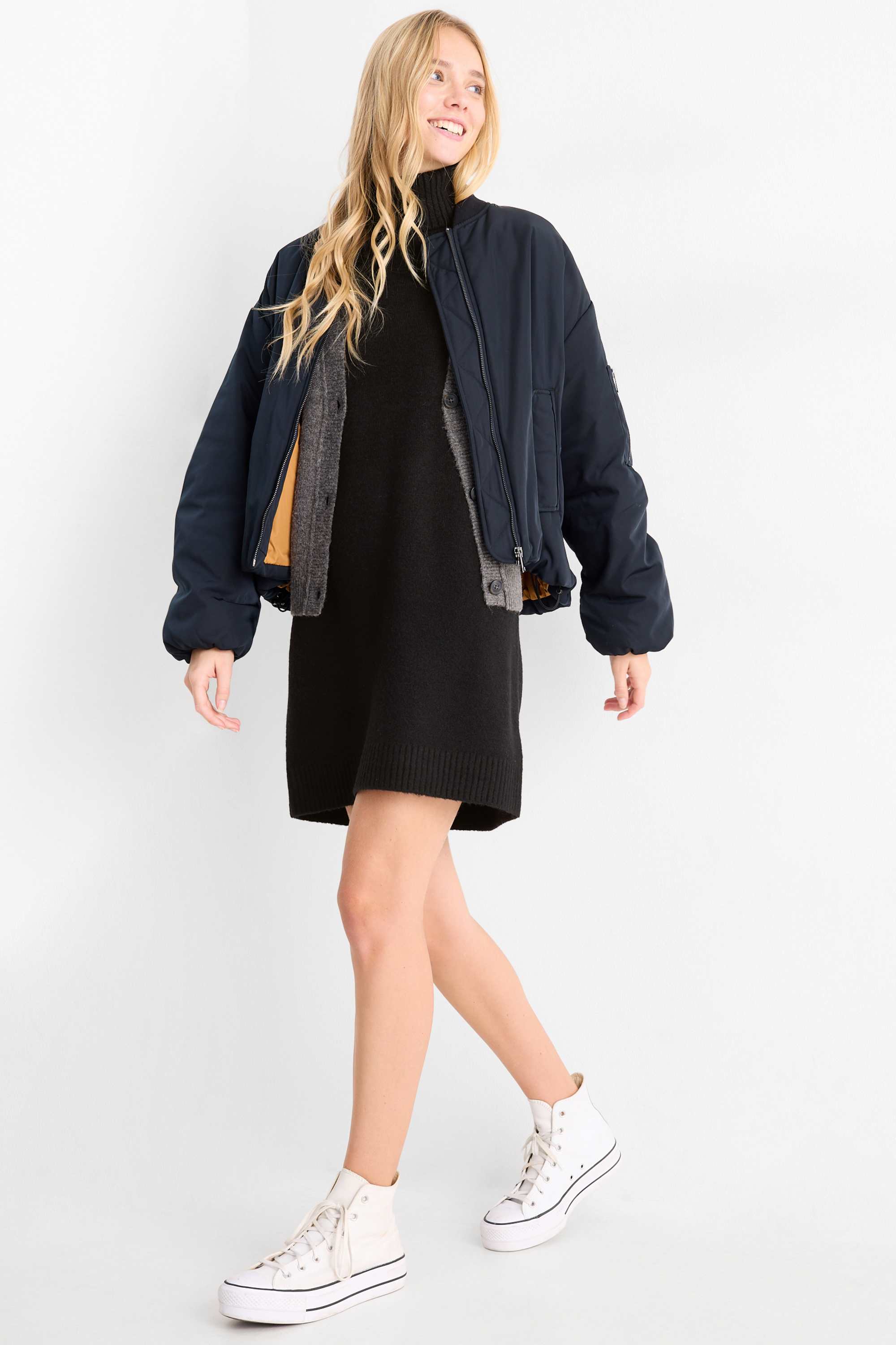 Knitted dress black