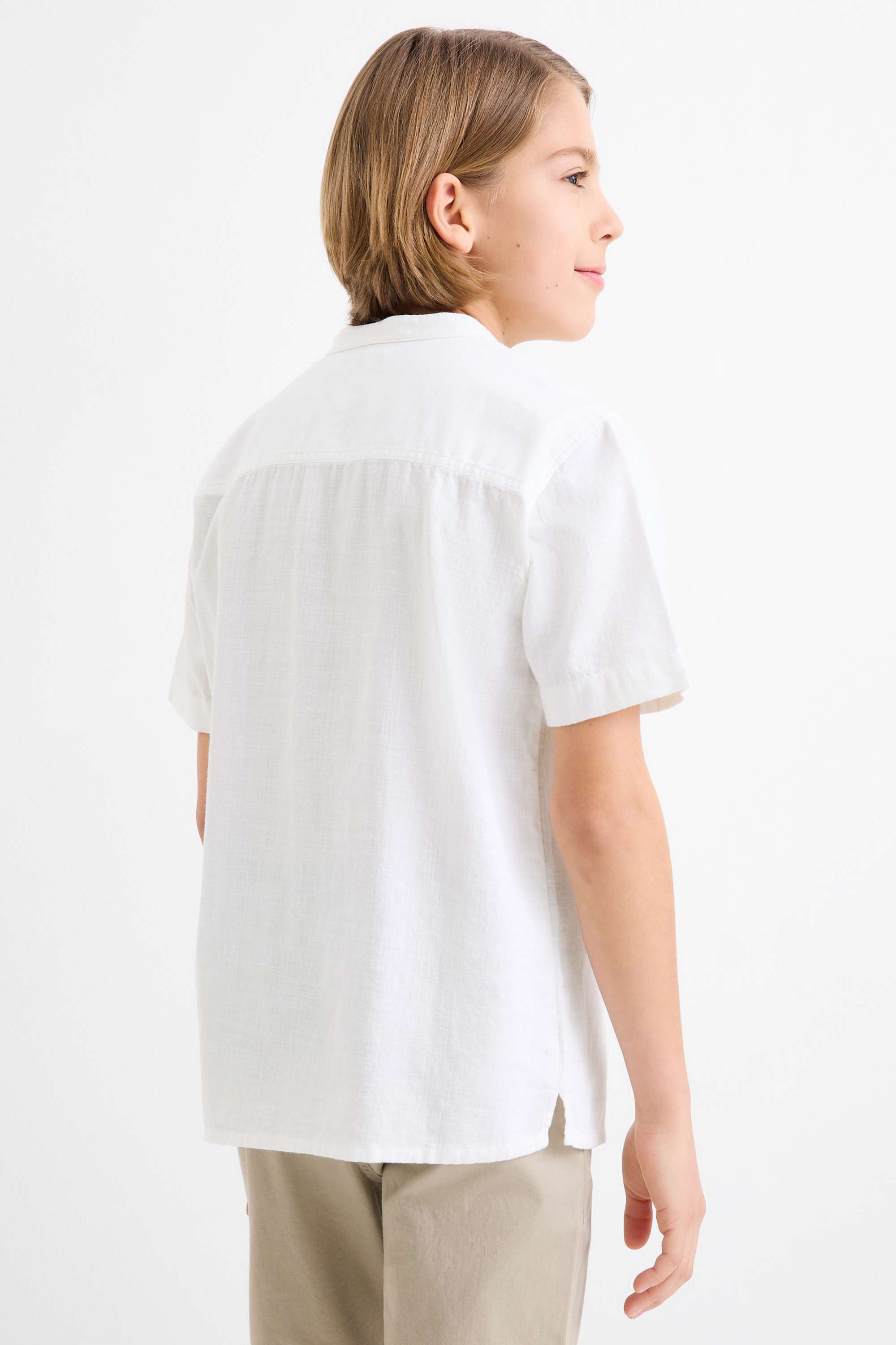 Shirt white