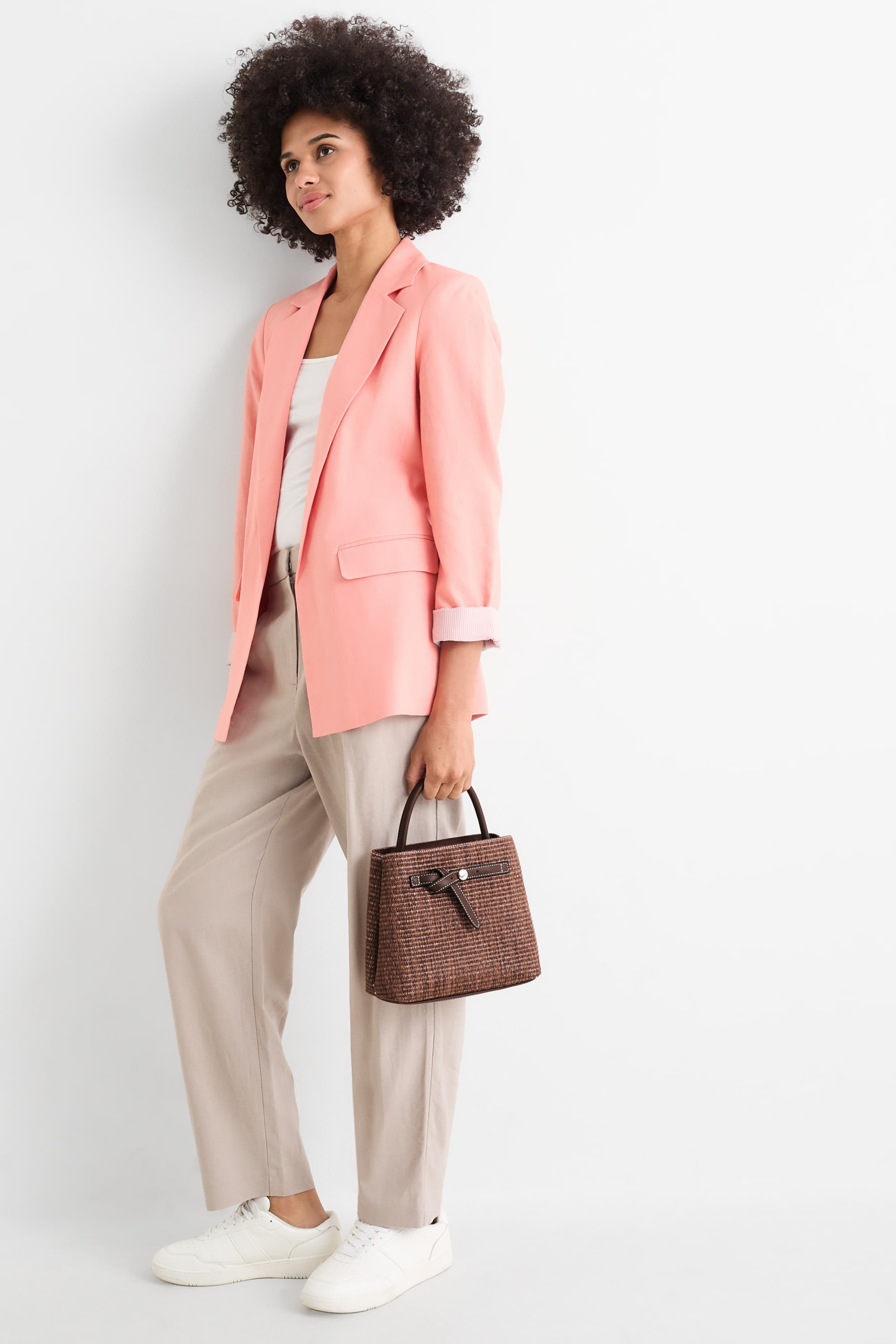 Bast crossbody bag with detachable bag strap dark brown
