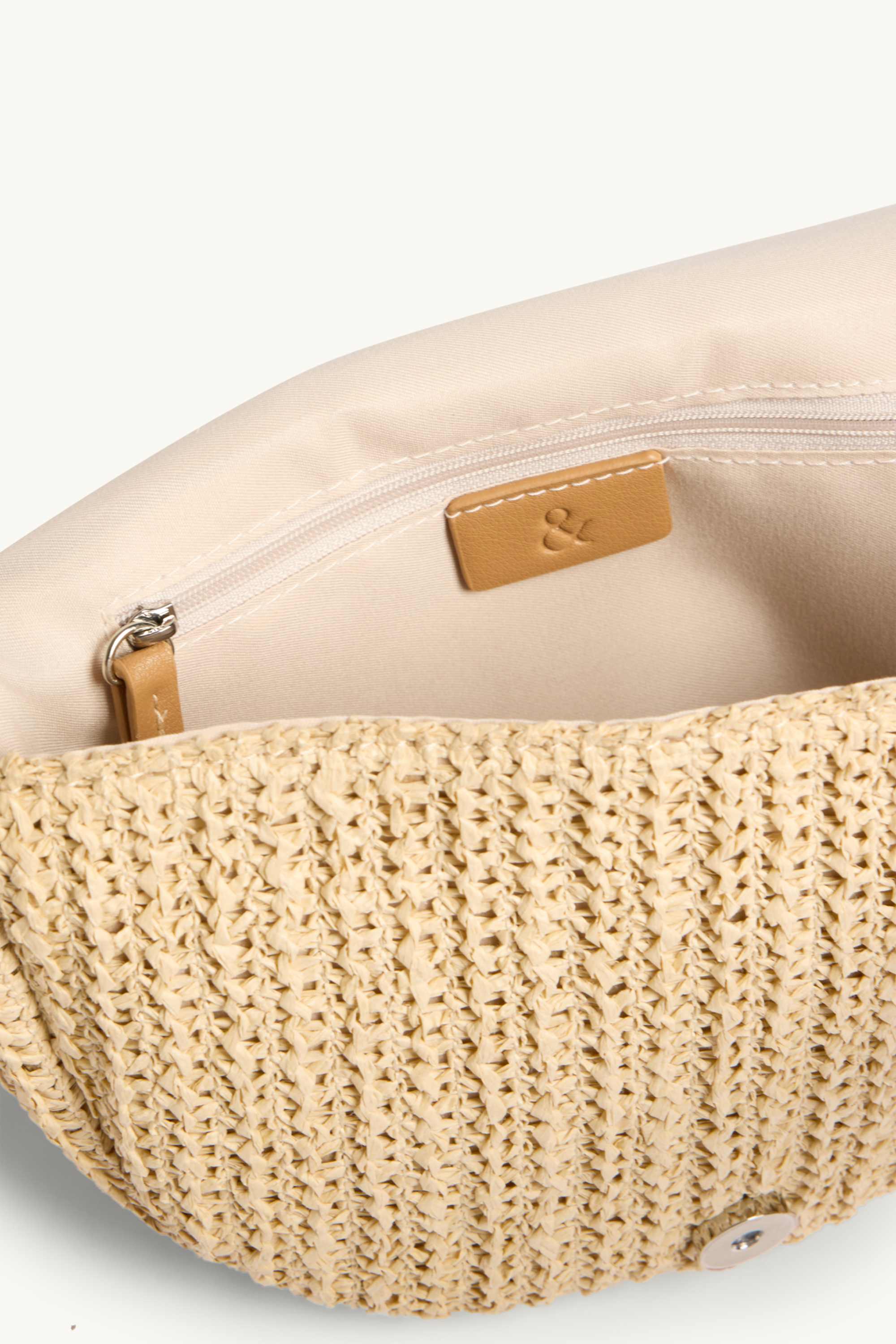 Crossbody bag beige