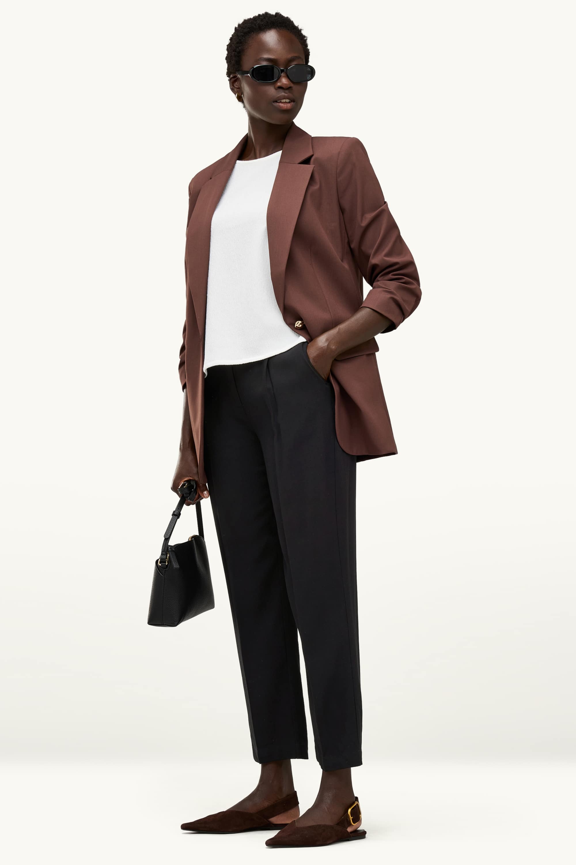 Cloth trousers - high waist - tapered fit black