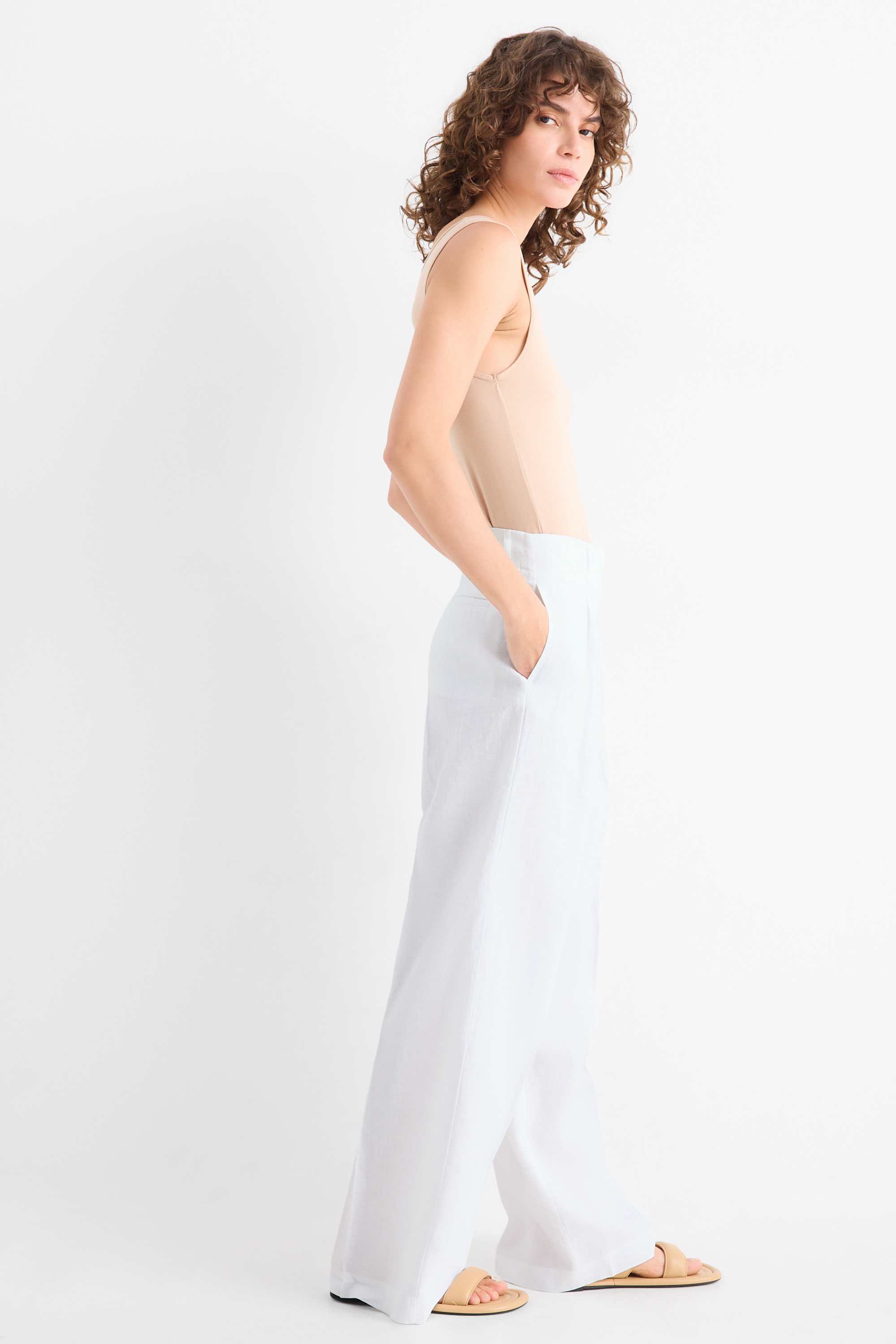 Linen trousers - high waist - wide leg white