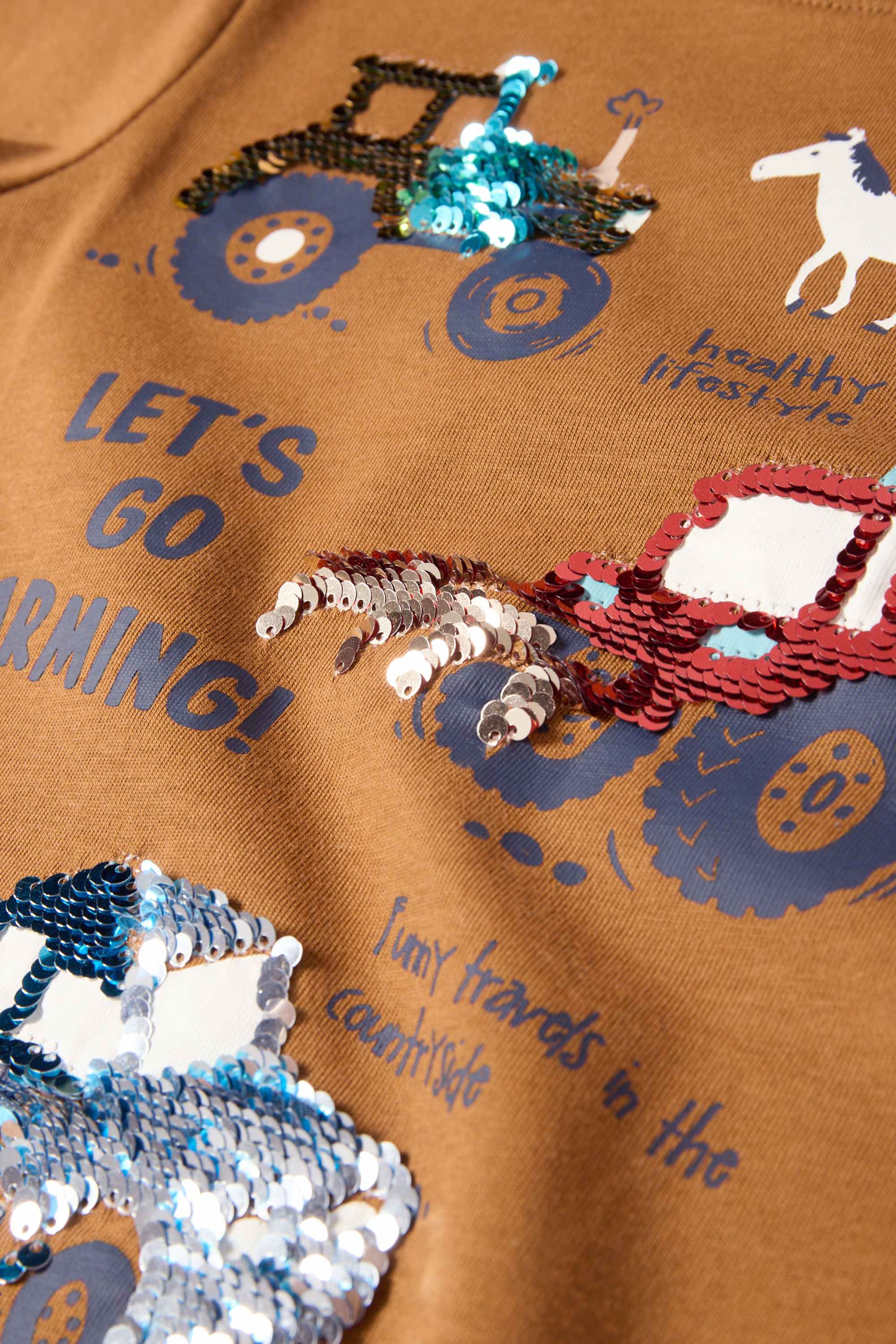 Farm - short sleeve T-shirt - shiny brown