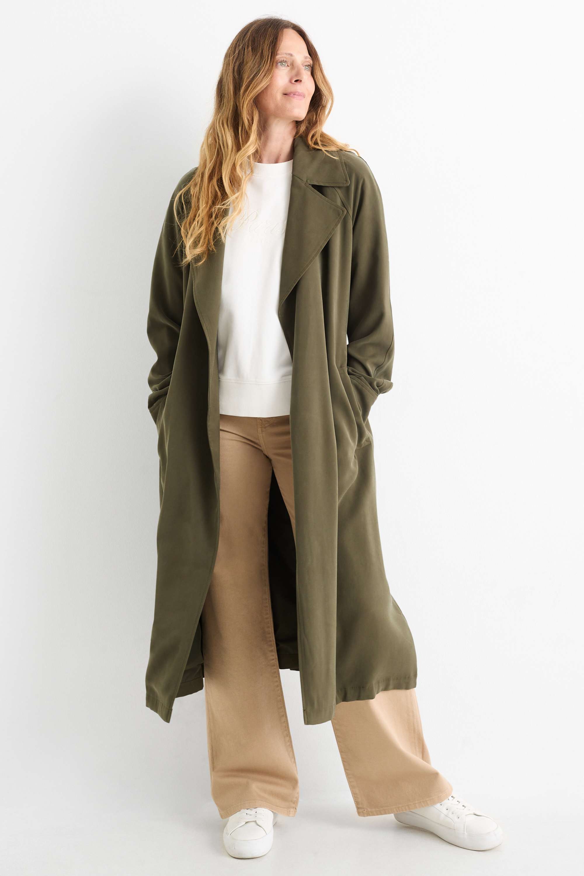 Trench coat khaki