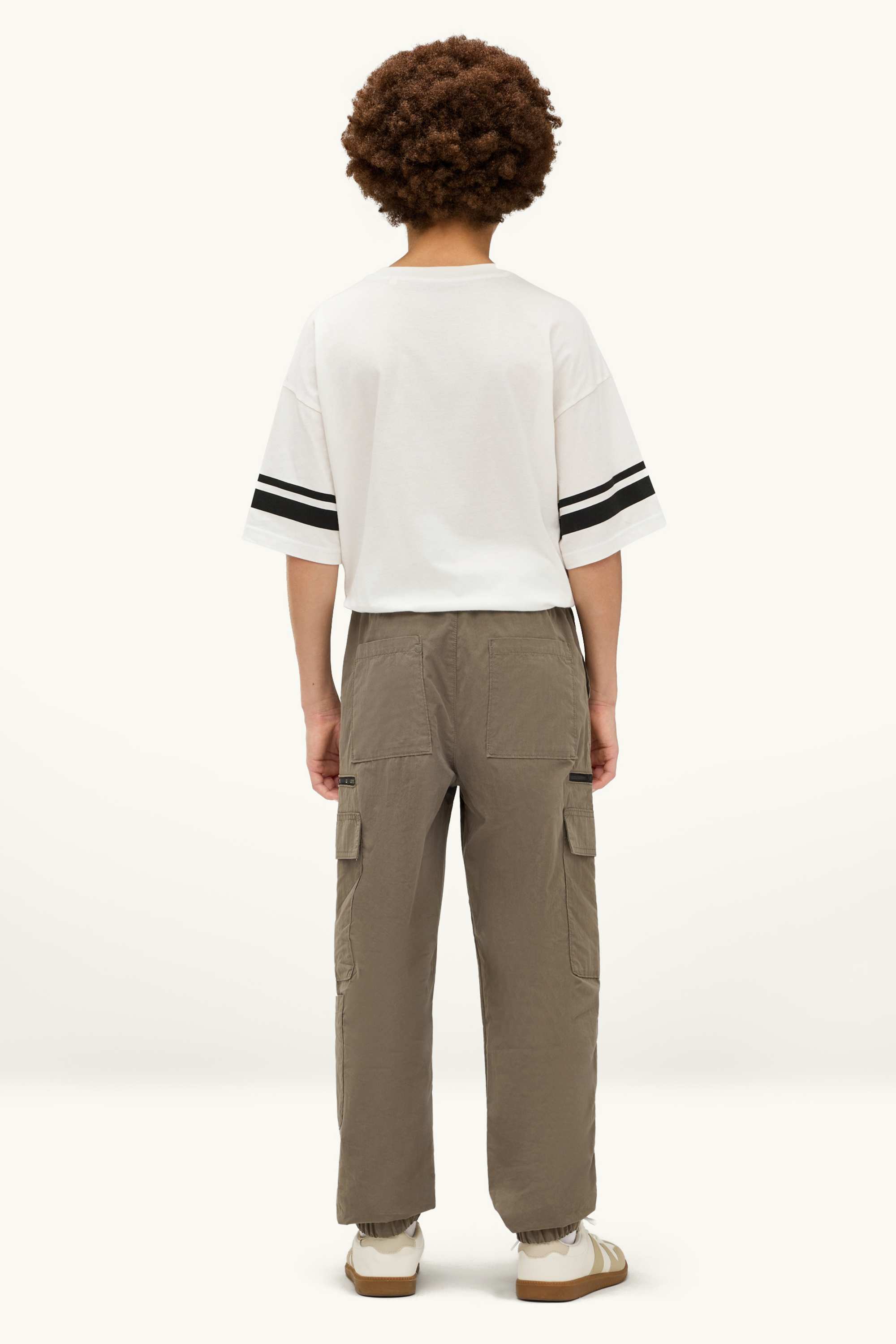 Cargo trousers brown