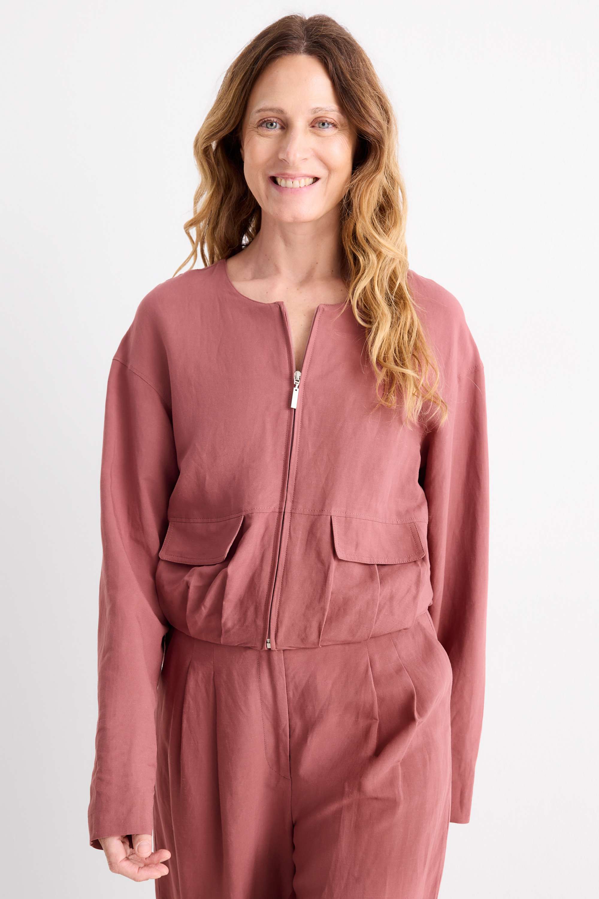 Bomber jacket with linen content dark rose