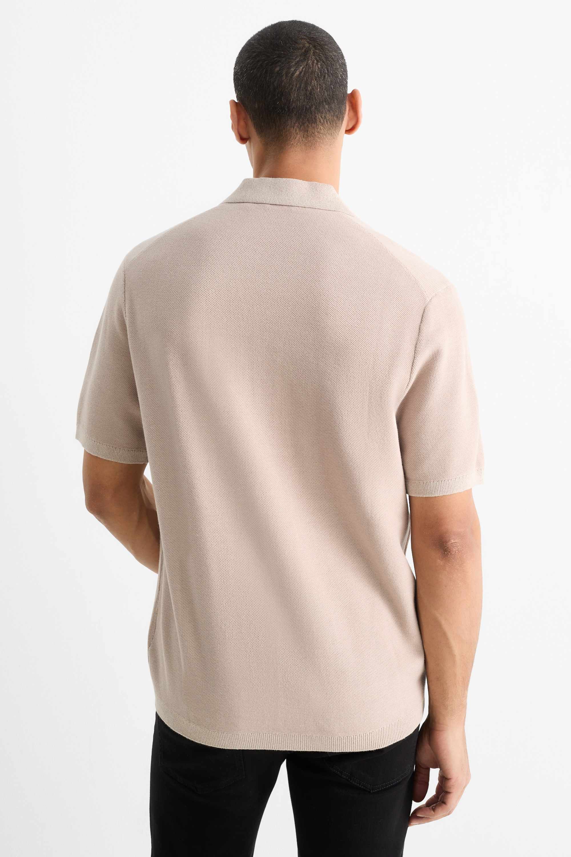 Knitted polo shirt - regular fit - textured light beige