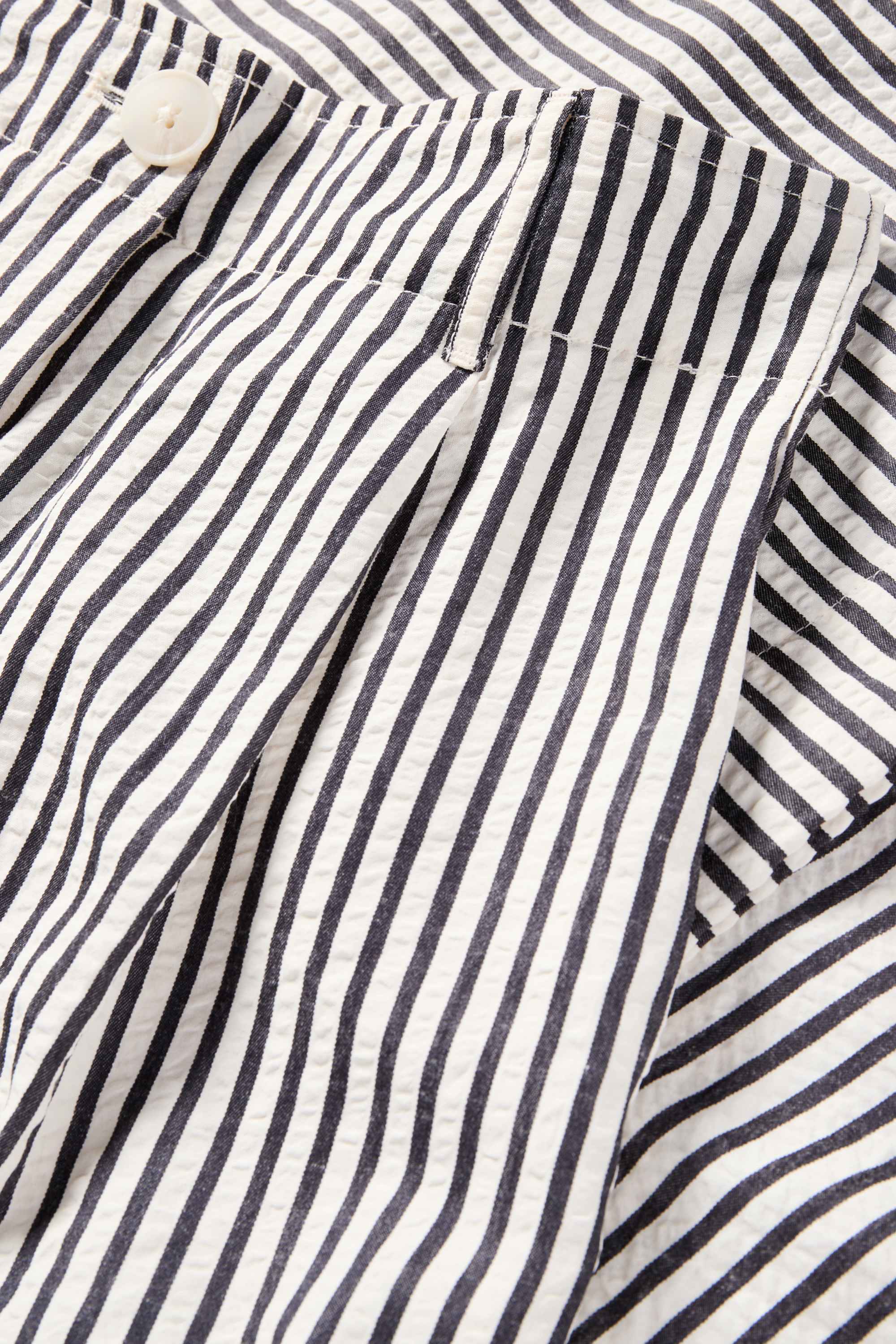 Cloth trousers - high waist - wide leg - striped black / beige