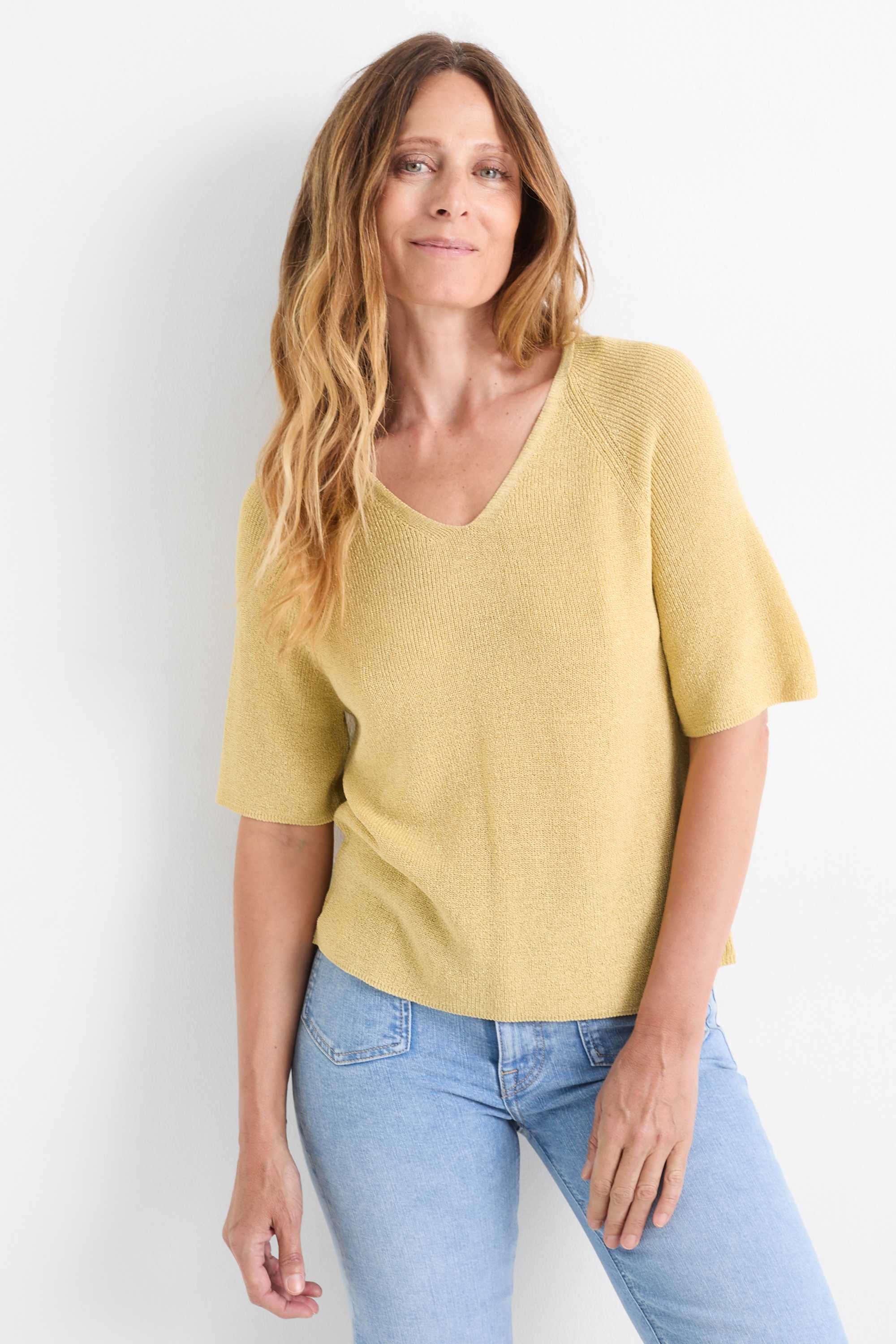 Knitted jumper - short sleeve - shiny yellow