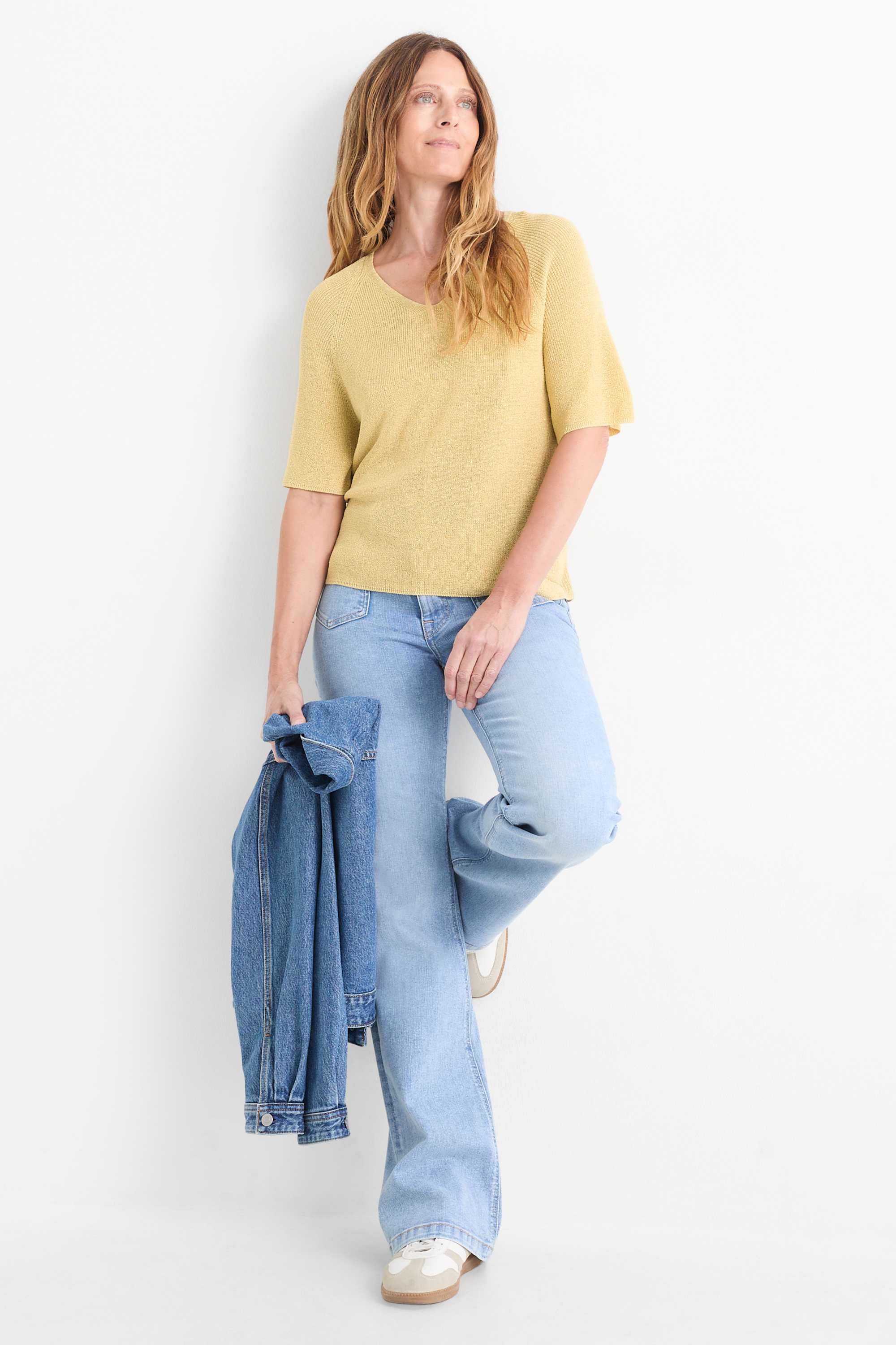 Knitted jumper - short sleeve - shiny yellow
