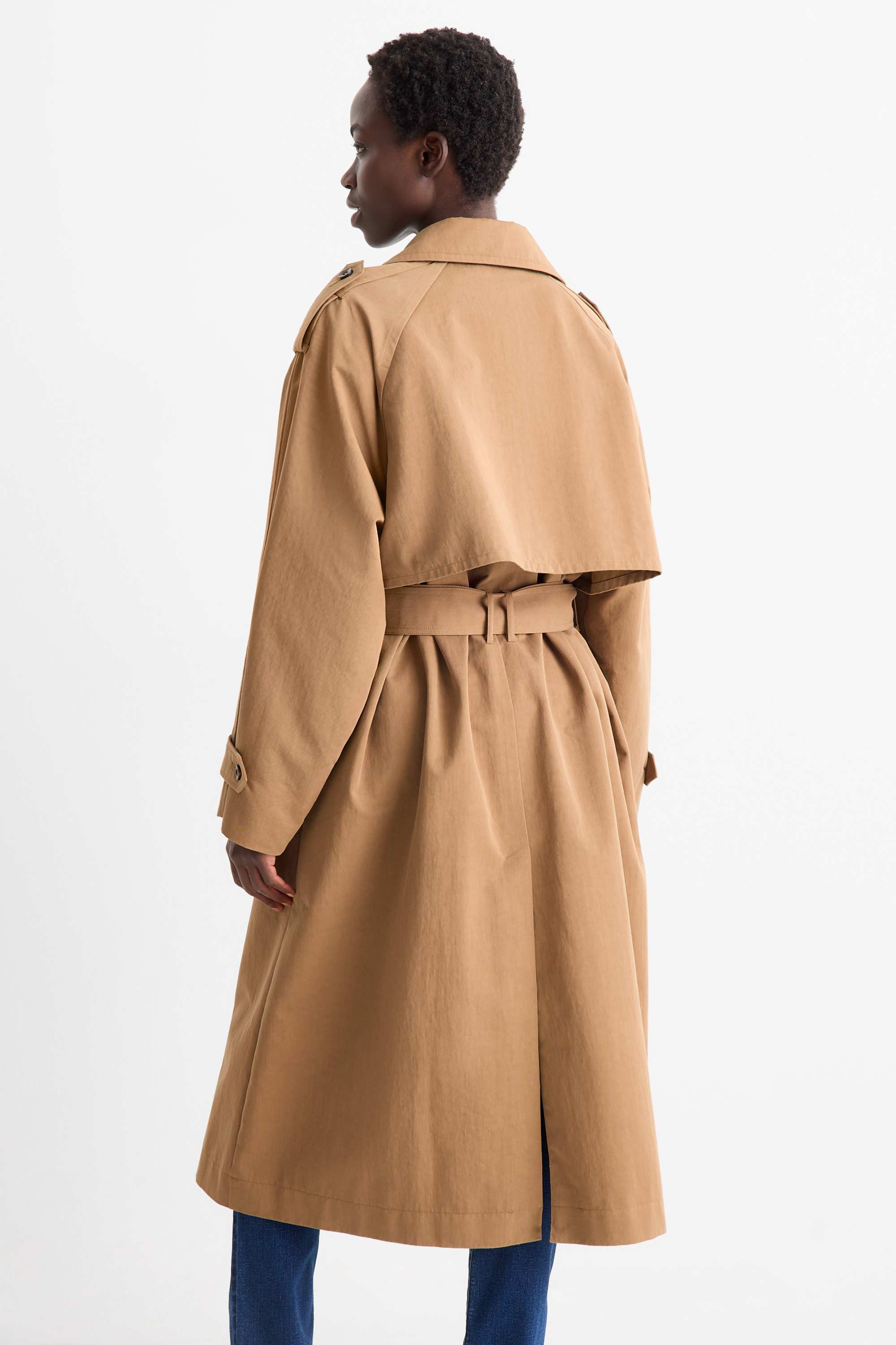 Trench coat beige
