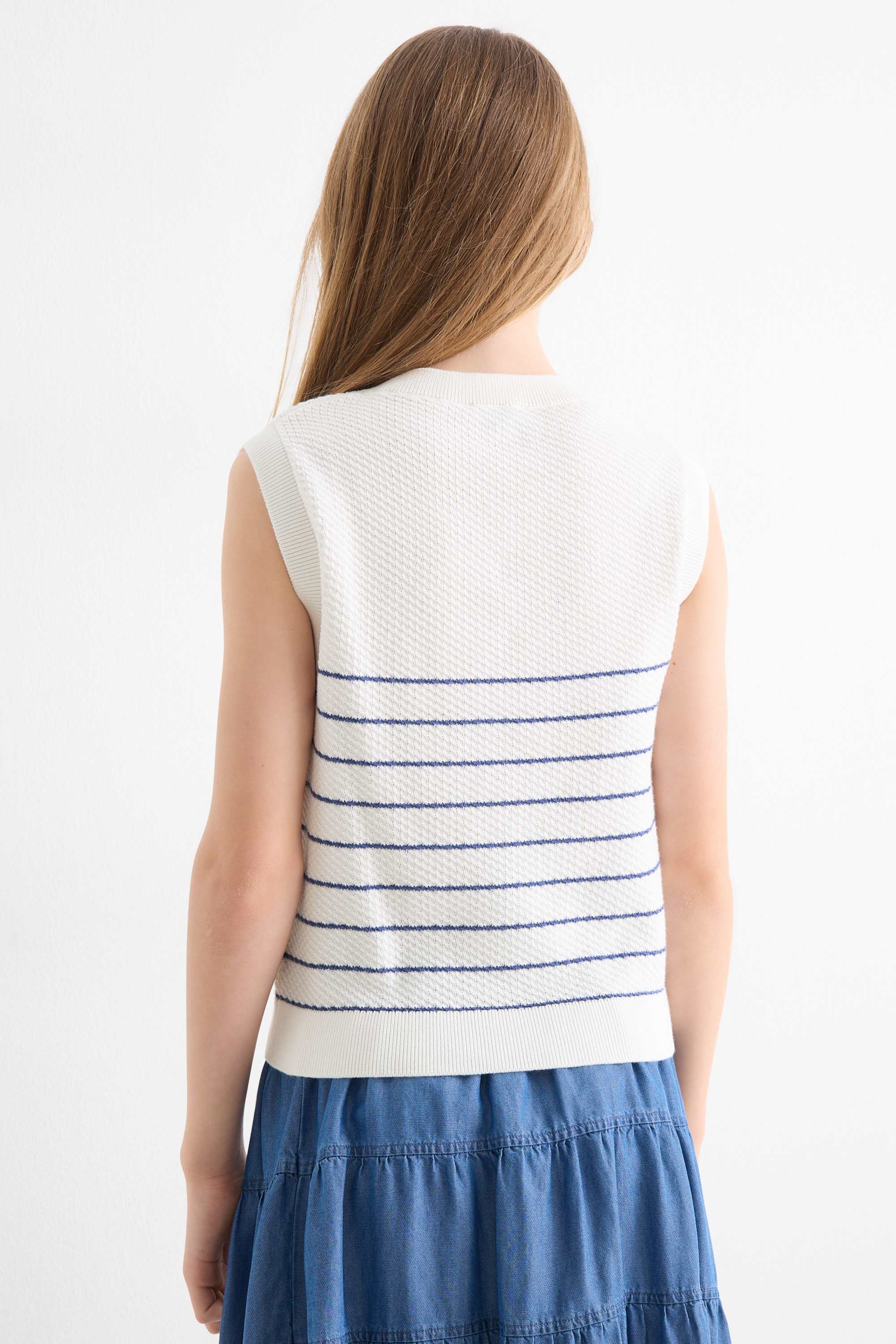 Slipover - striped - textured white