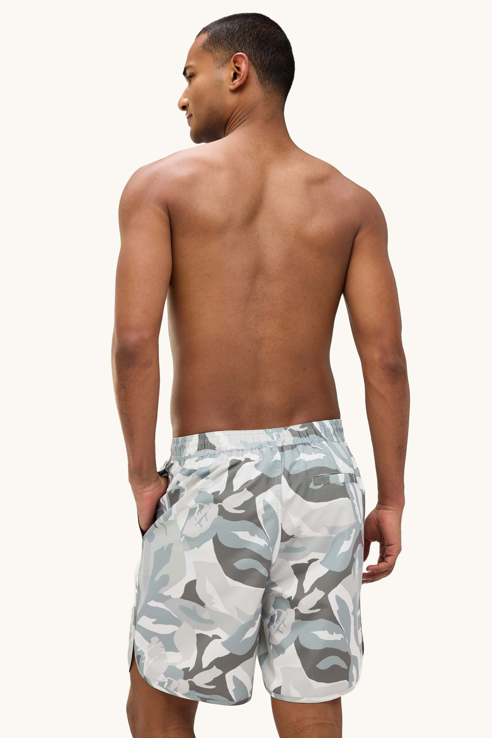 Swim shorts - patterned green